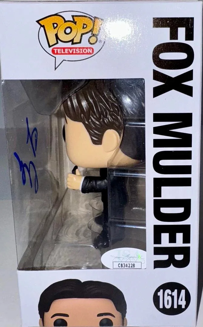 David Duchovny Signed Funko #1614 "Fox Mulder" X-Files (Blue Paint) - JSA COA, image 4