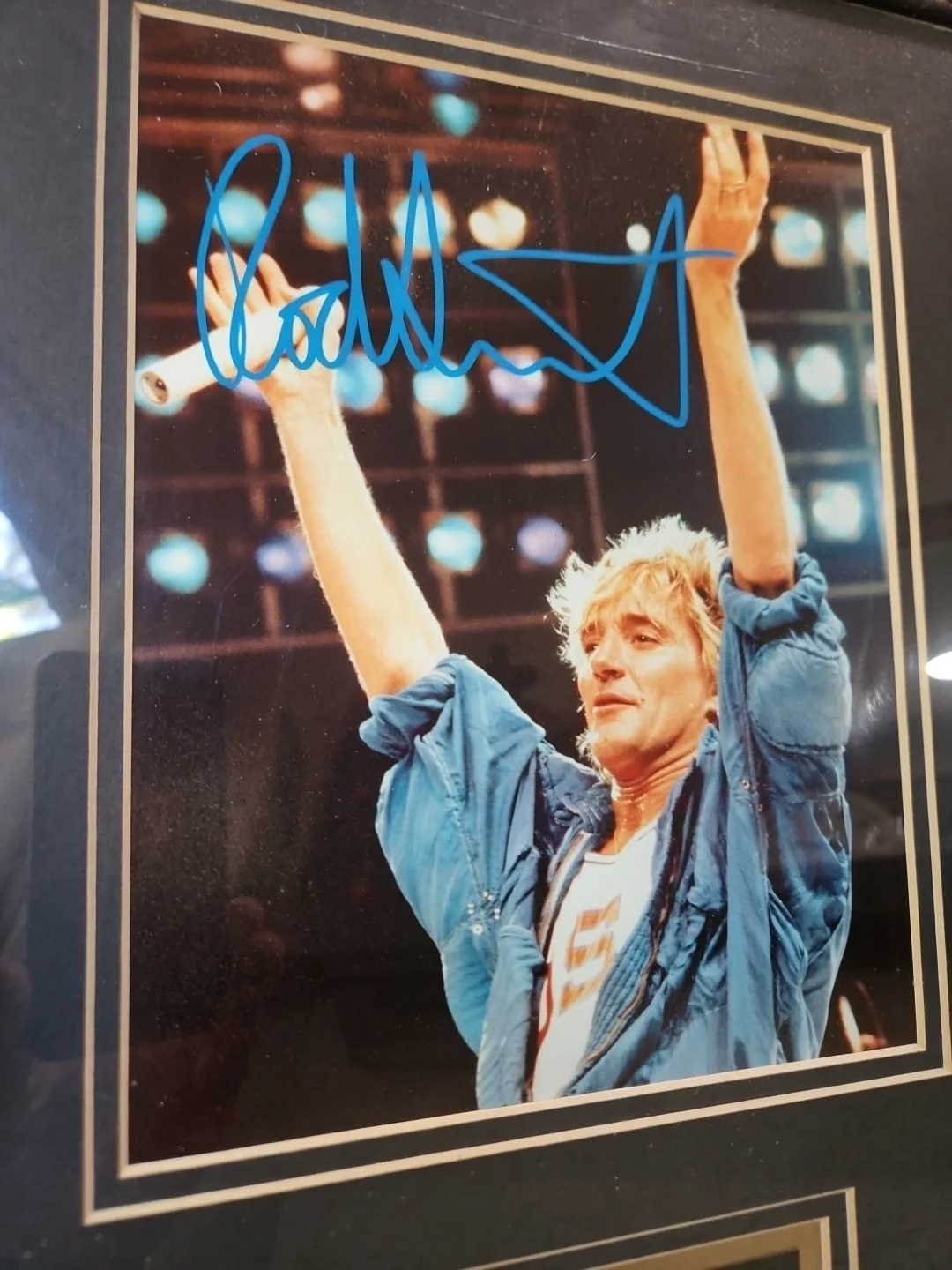 Rod Stewart British Rockstar Hand Signed Authentic COA Autograph Framed Display, image 2