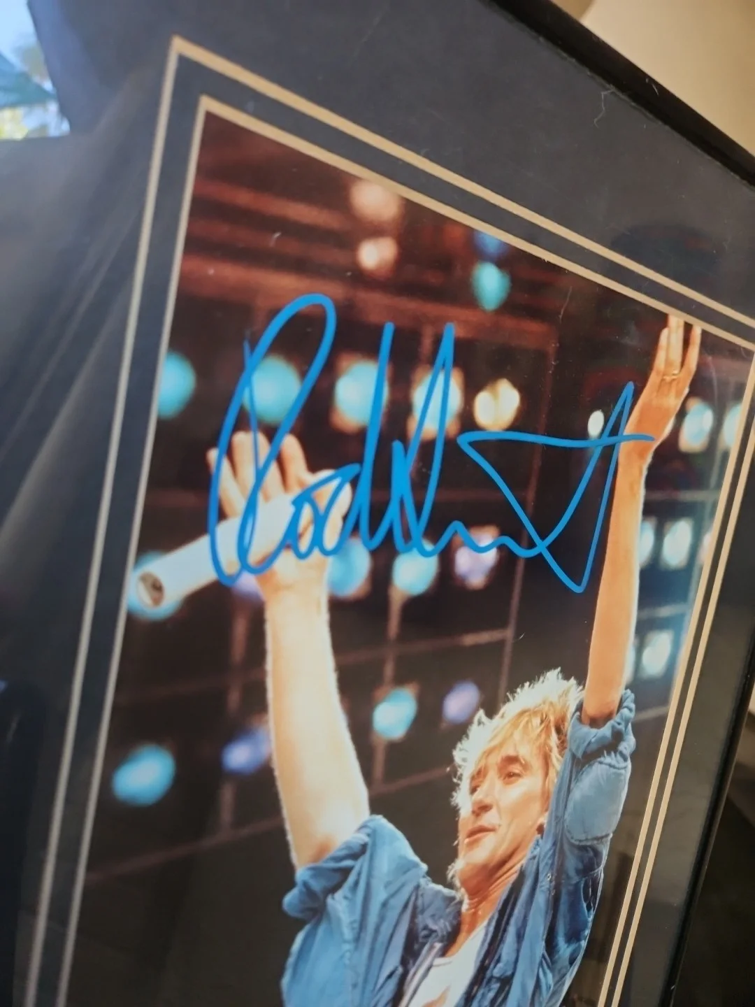 Rod Stewart British Rockstar Hand Signed Authentic COA Autograph Framed Display, image 3