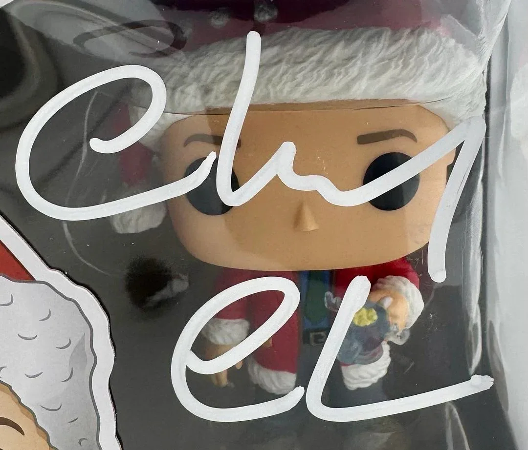 Chevy Chase & Beverly D'Angelo Signed Funko#242 (Christmas Vacation)-JSA&Beckett, image 2