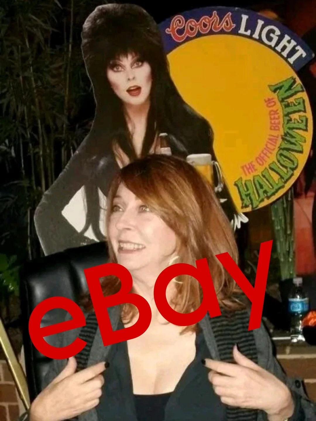 Cassandra Peterson SIGNED Autograph Game spread 1975 Elvira RARE Sexy, image 3