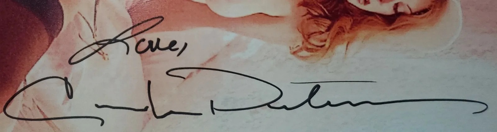 Cassandra Peterson SIGNED Autograph Game spread 1975 Elvira RARE Sexy, image 4