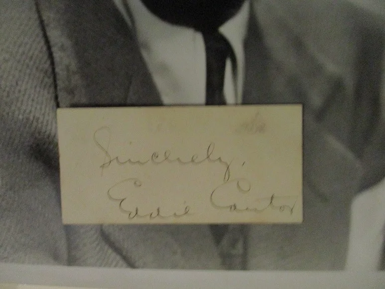 Eddie Cantor Autograph and 8 x 10 Photo Classic Comedian, image 2