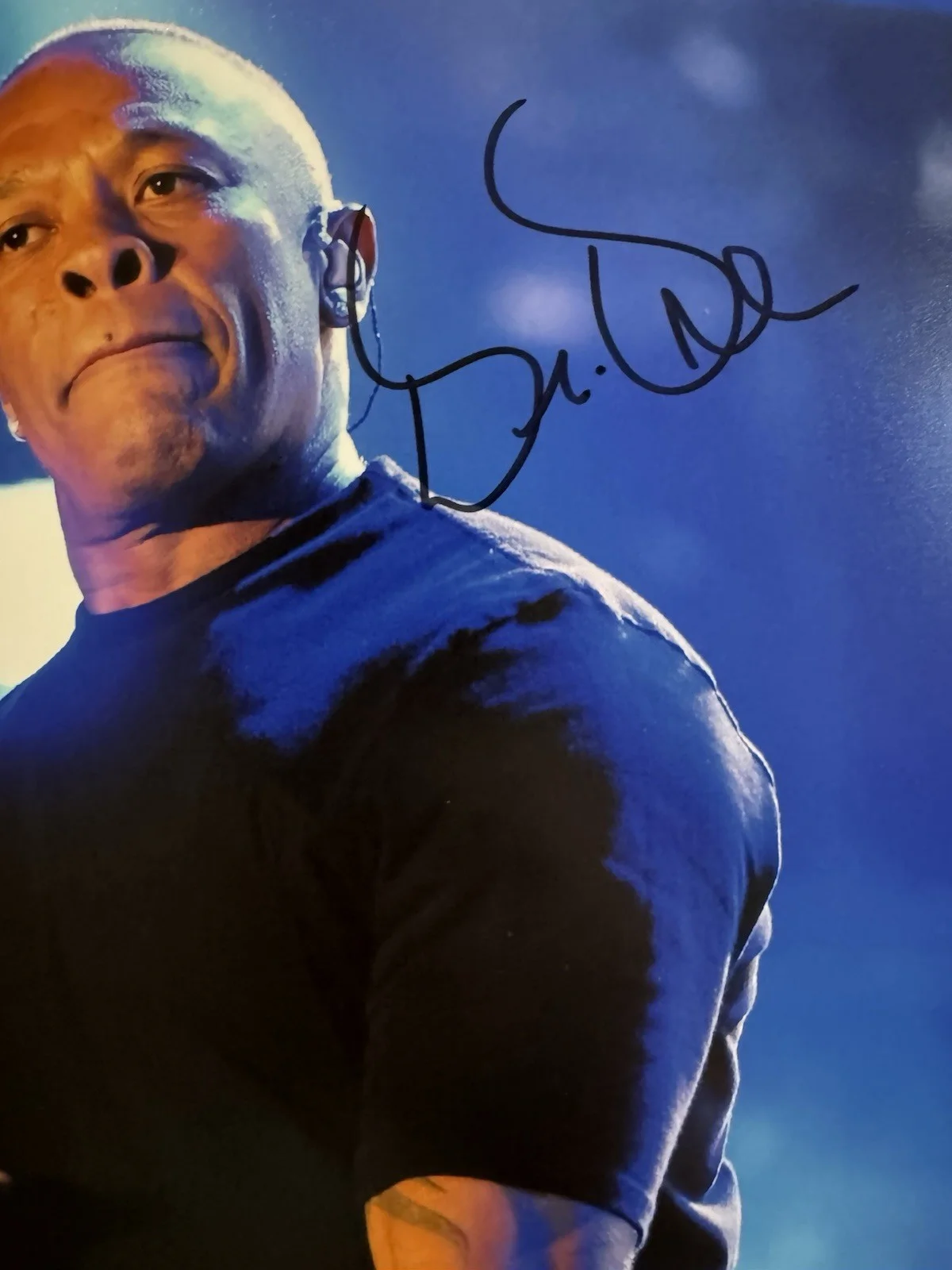 Dr . Dre Autographed photo 8 x 10 w/COA hand signed Rare Hip Hop Rap Legend, image 2