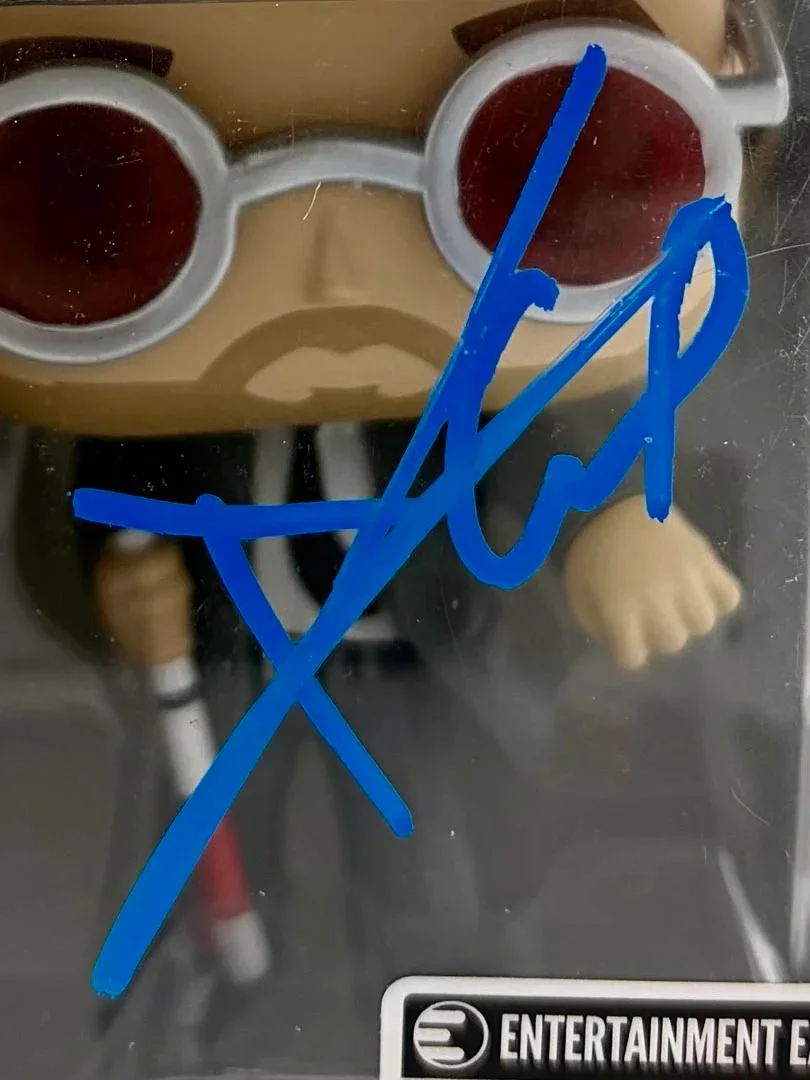 Charlie Cox Signed Funko Pop #1221 Matt Murdock (Daredevil) - Beckett COA, изображение 2