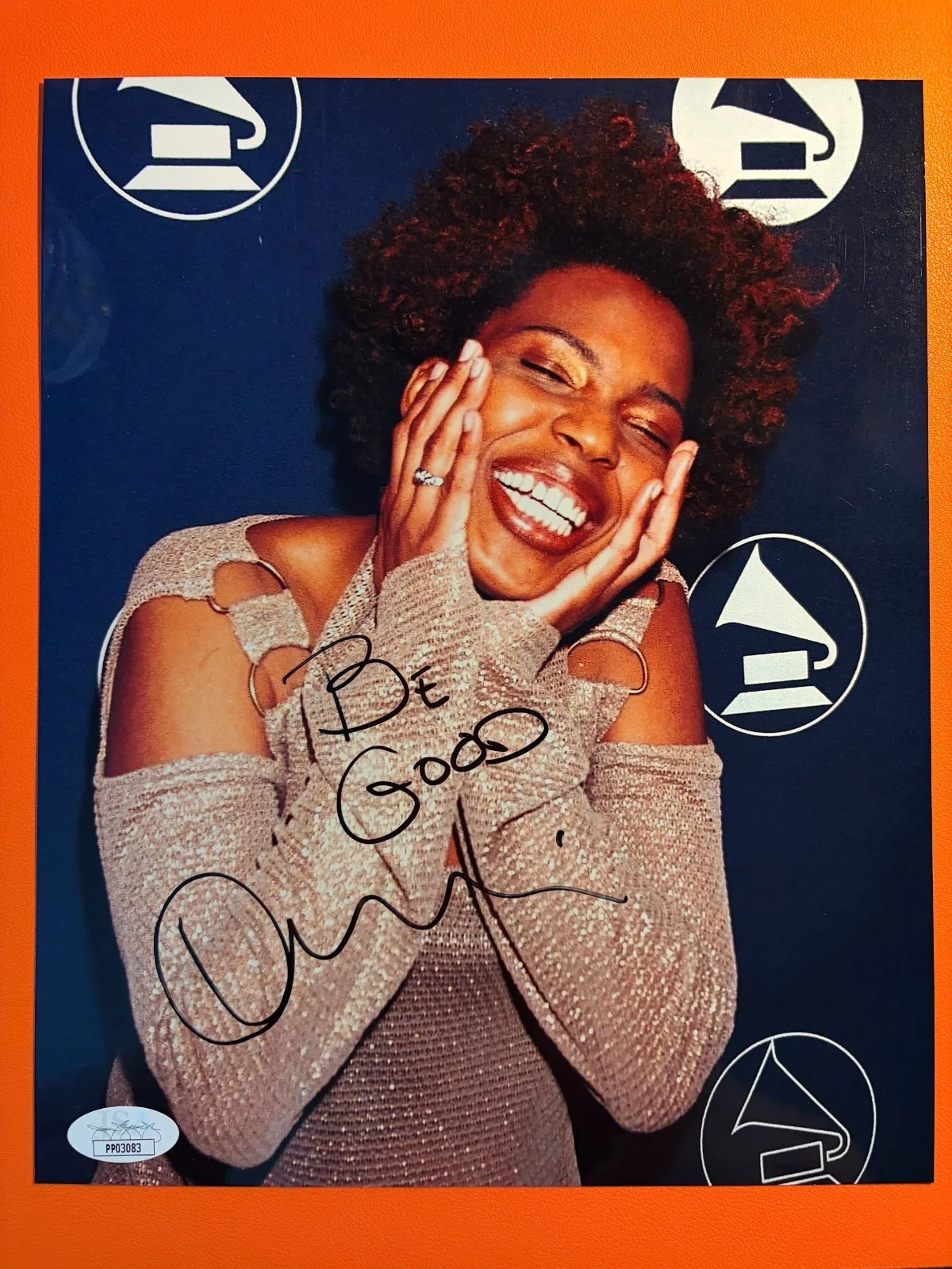 Macy Gray — Macy Gray signed (JSA) •RAPPER 8x10 Photograph 2001 Grammy Award w/ JSA COA, image 3