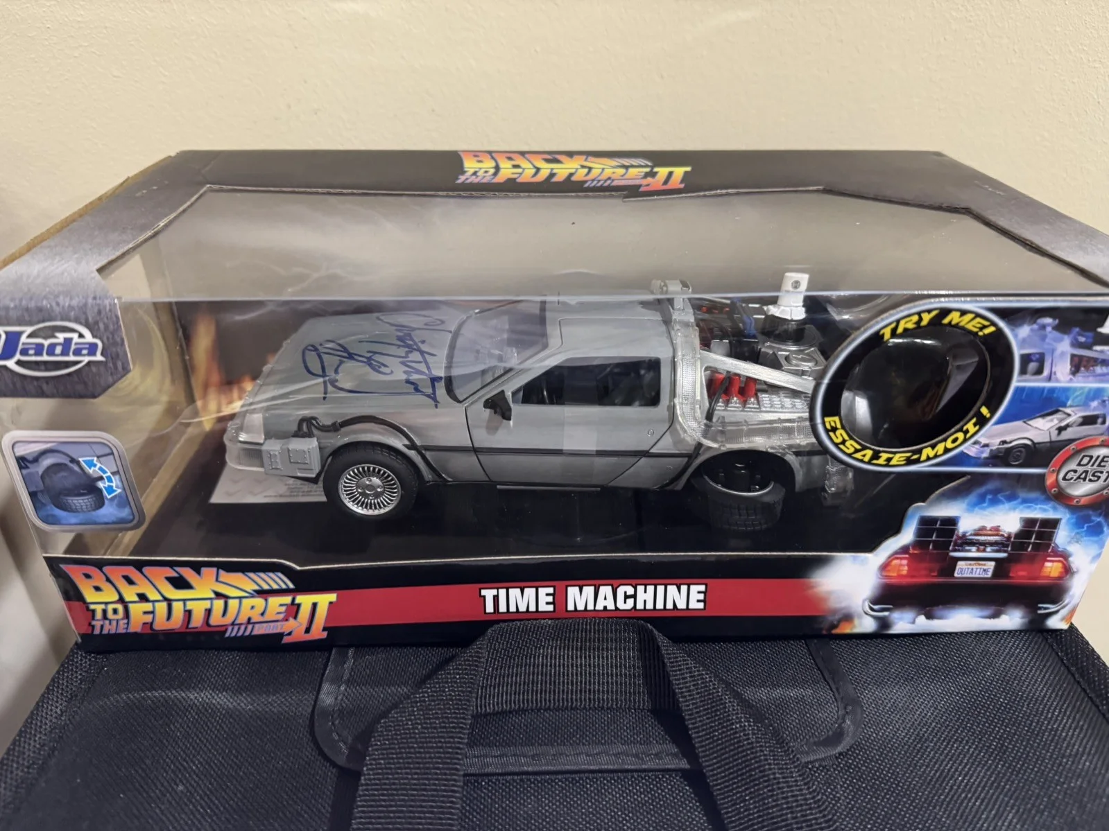 Christopher Lloyd — Back To the Future II Jada Diecast autograph Christopher Lloyd Doc Time Machine, image 3