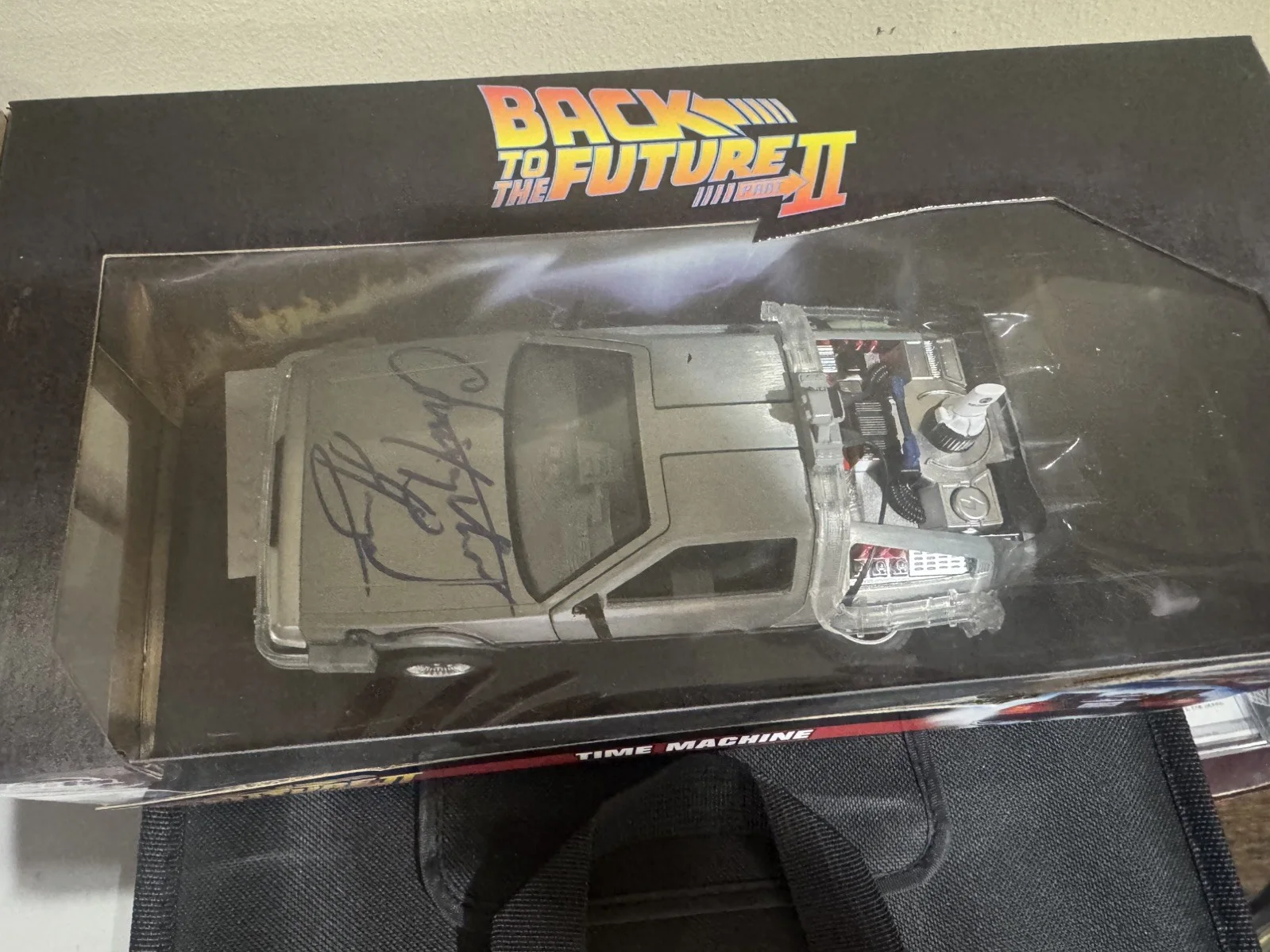 Christopher Lloyd — Back To the Future II Jada Diecast autograph Christopher Lloyd Doc Time Machine, image 4