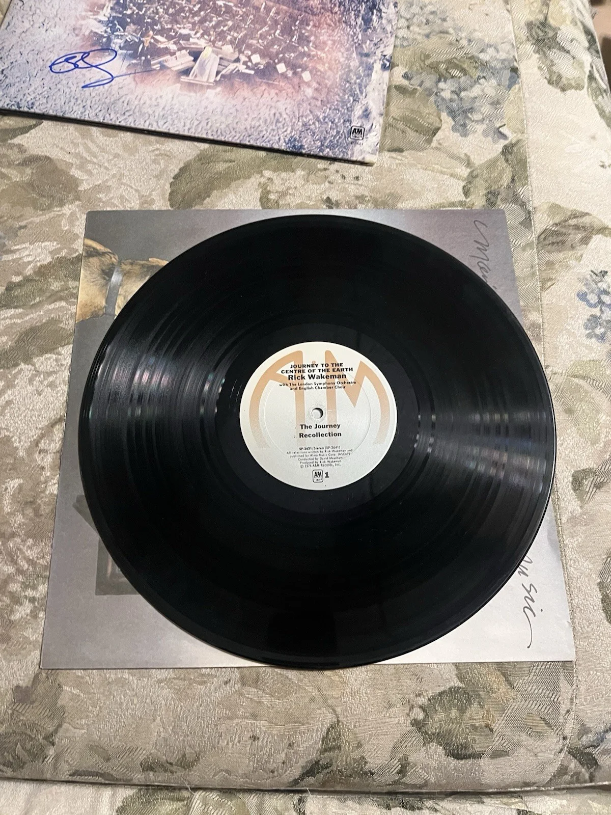Rick Wakeman *JOURNEY TO THE CENTRE OF THE EARTH* Signed Vinyl LP 70’s Prog, изображение 4