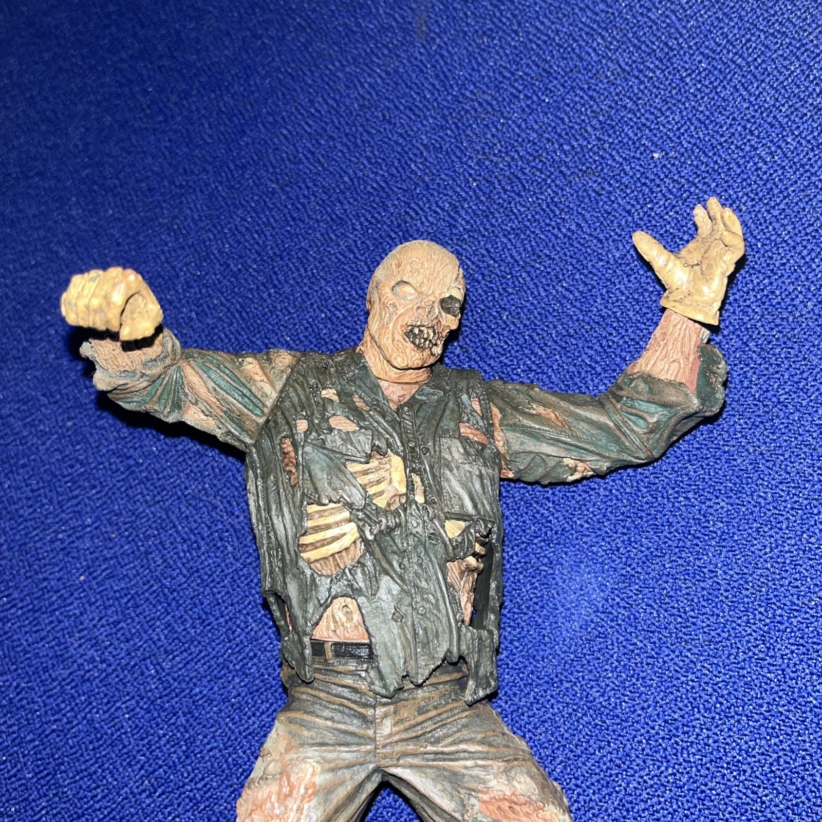 2005 NECA Jason Voorhees Part VII Cult Classics Series 1, image 3