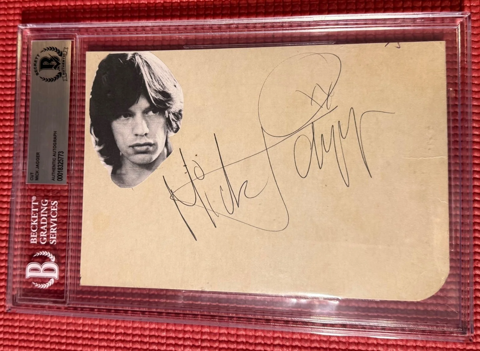 BECKETT slabbed & signed MICK JAGGER autographed 5"x 7" LARGE CUT Rolling Stones, image 3