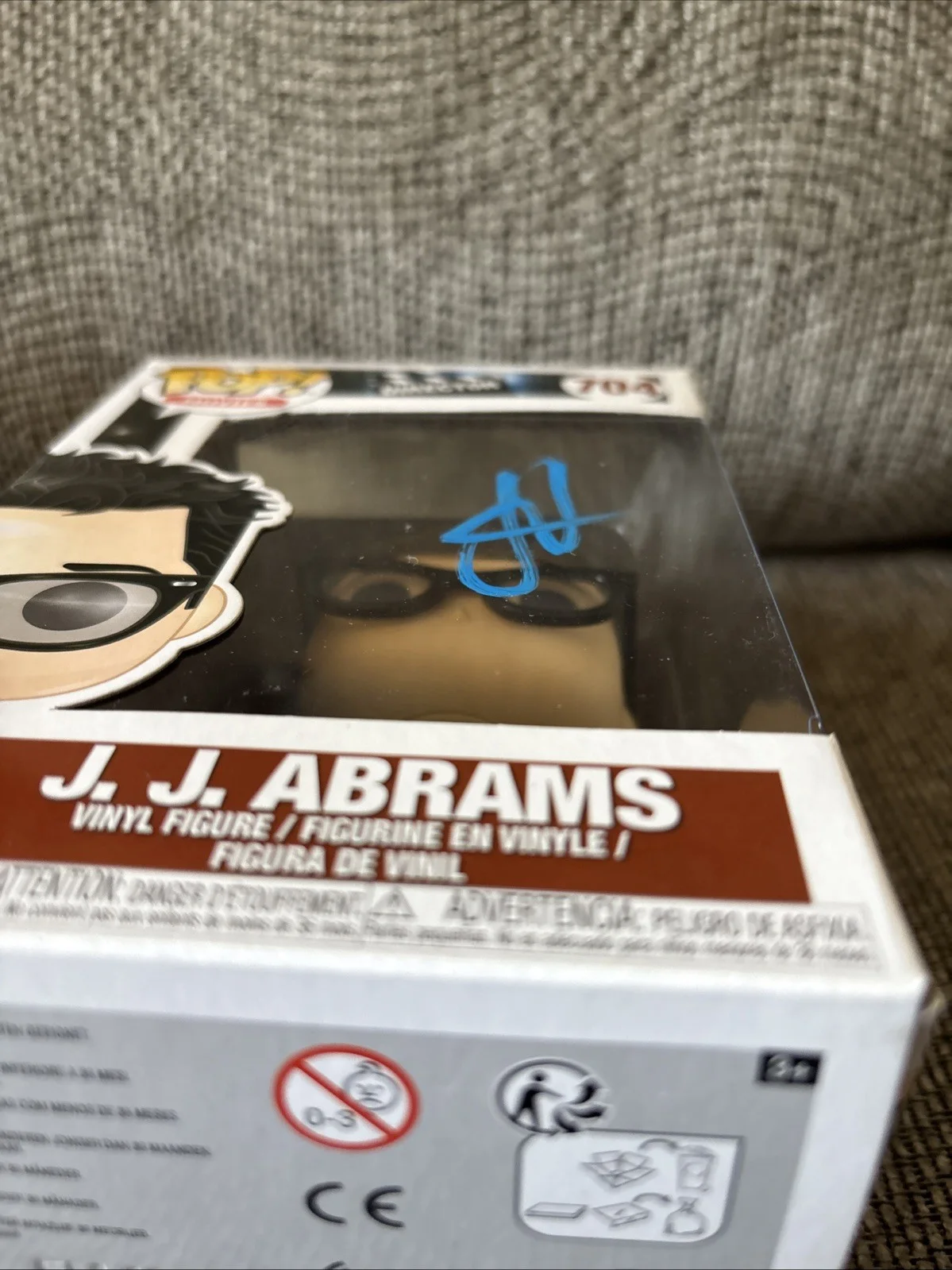 JJ Abrams — JJ Abrams Signed Autograph Director Funko Pop 704 Star Wars Figure, изображение 3