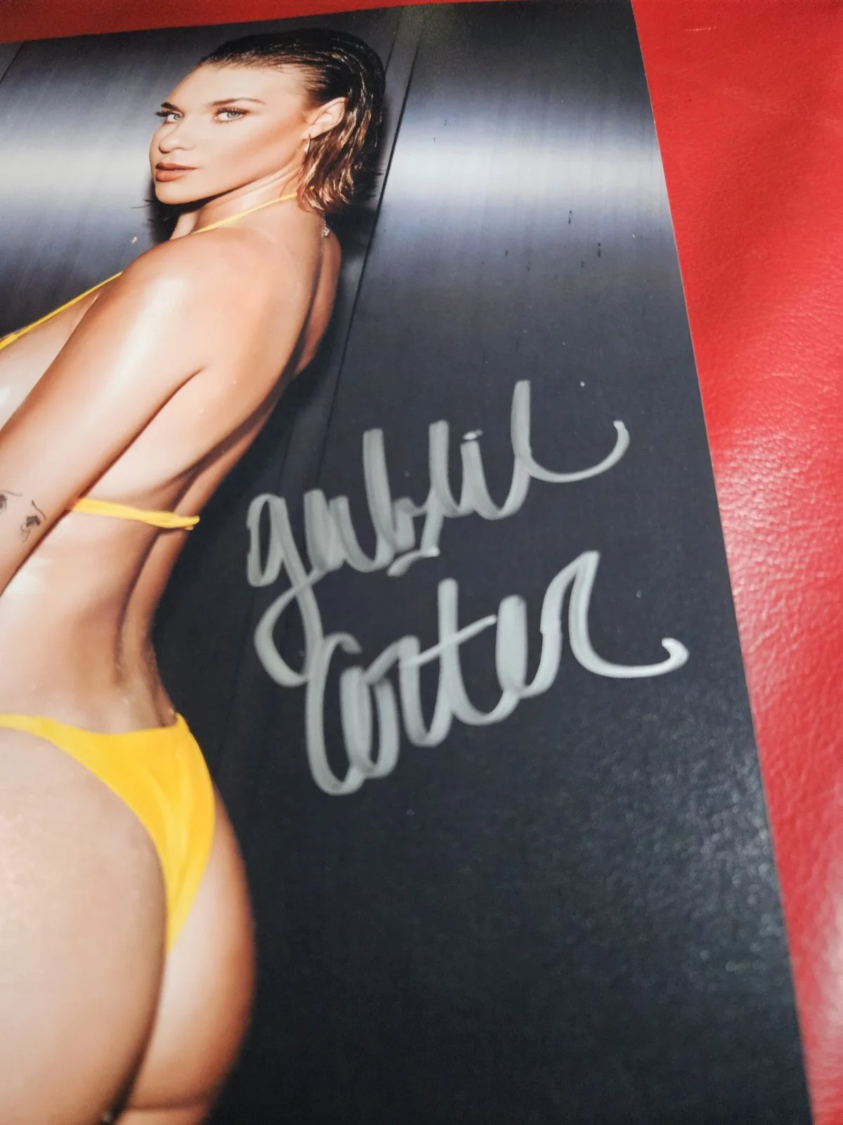 Gabbie Carter — Gabbie Carter (Adult Film Star) Signed Autograhped 8x10 Photo, изображение 2