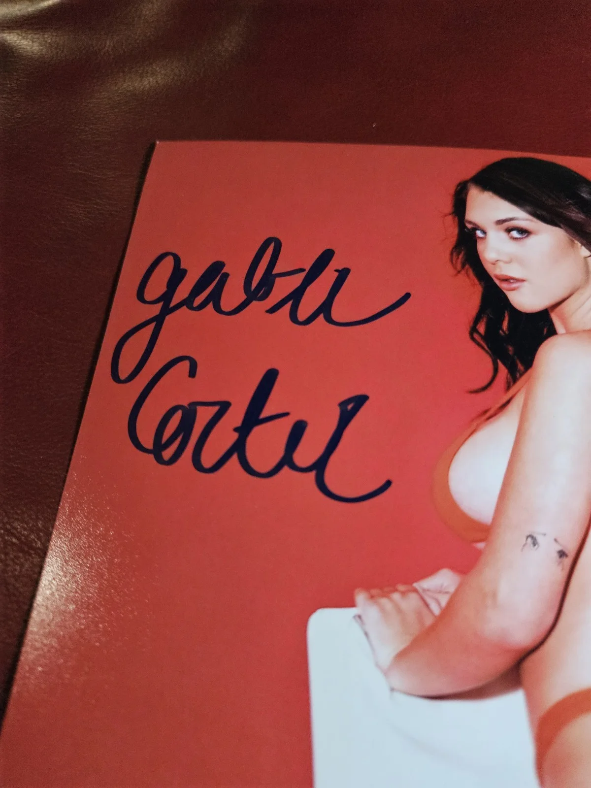 Gabbie Carter — Gabbie Carter (Adult Film Star) Signed Autograhped 8x10 Photo, изображение 2