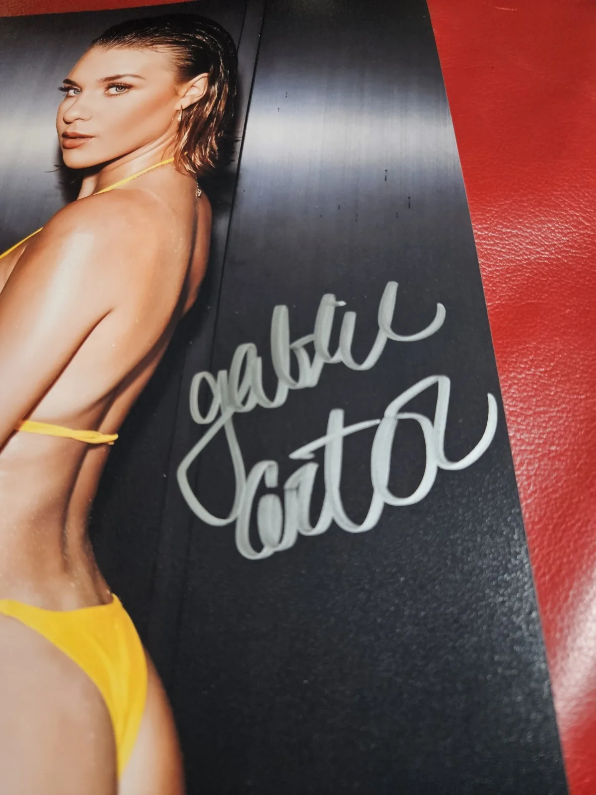 Gabbie Carter — Gabbie Carter (Adult Film Star) Signed Autograhped 8x10 Photo, изображение 2