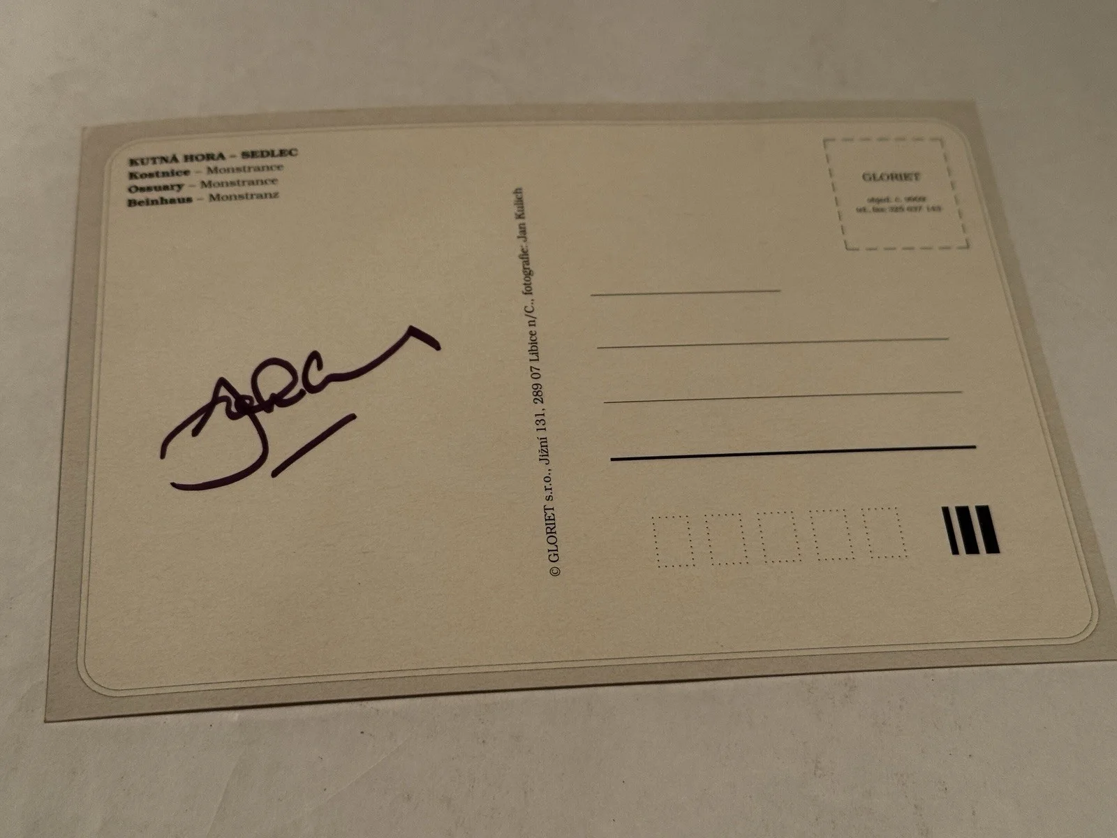 John Connolly — JOHN CONNOLLY author SIGNED 6x4 postcard Czech Republic RARE unique one-off, изображение 2