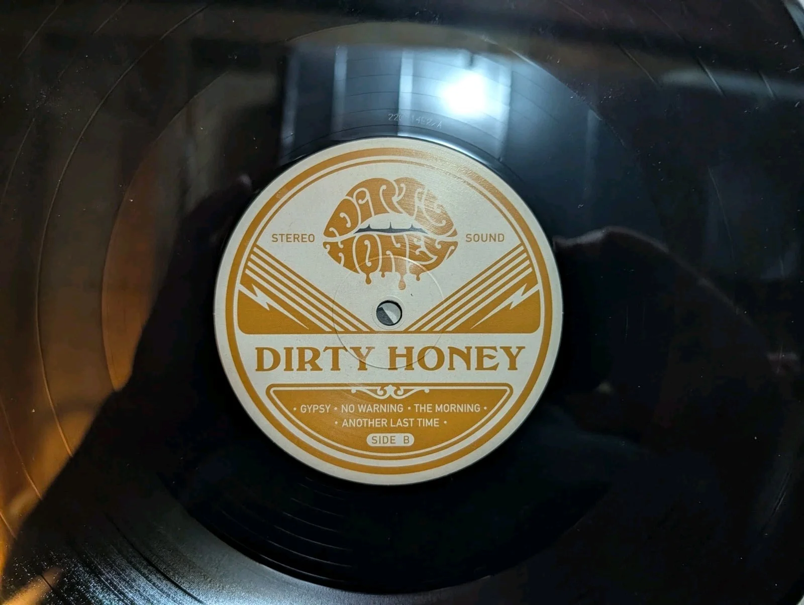 ‘Dirty Honey’ Rock Band Signed Vinyl Tour Edition Rare, image 3