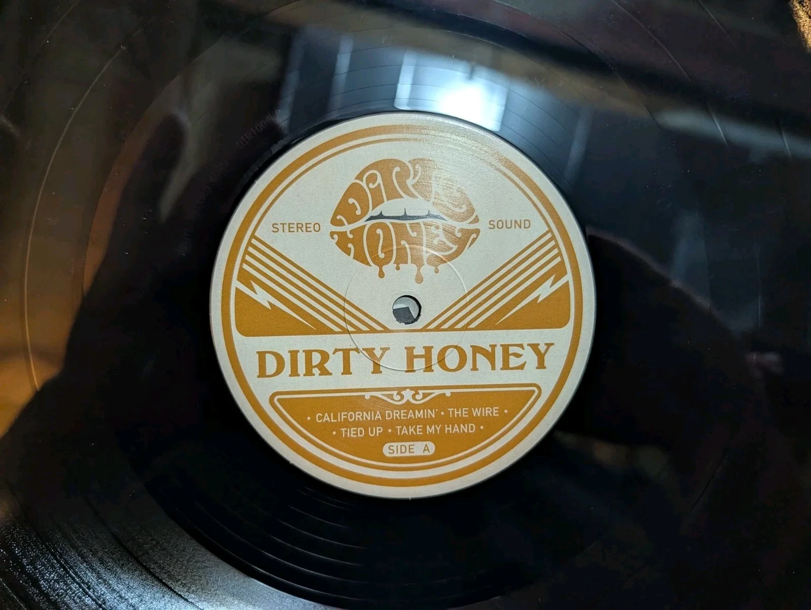 ‘Dirty Honey’ Rock Band Signed Vinyl Tour Edition Rare, image 4