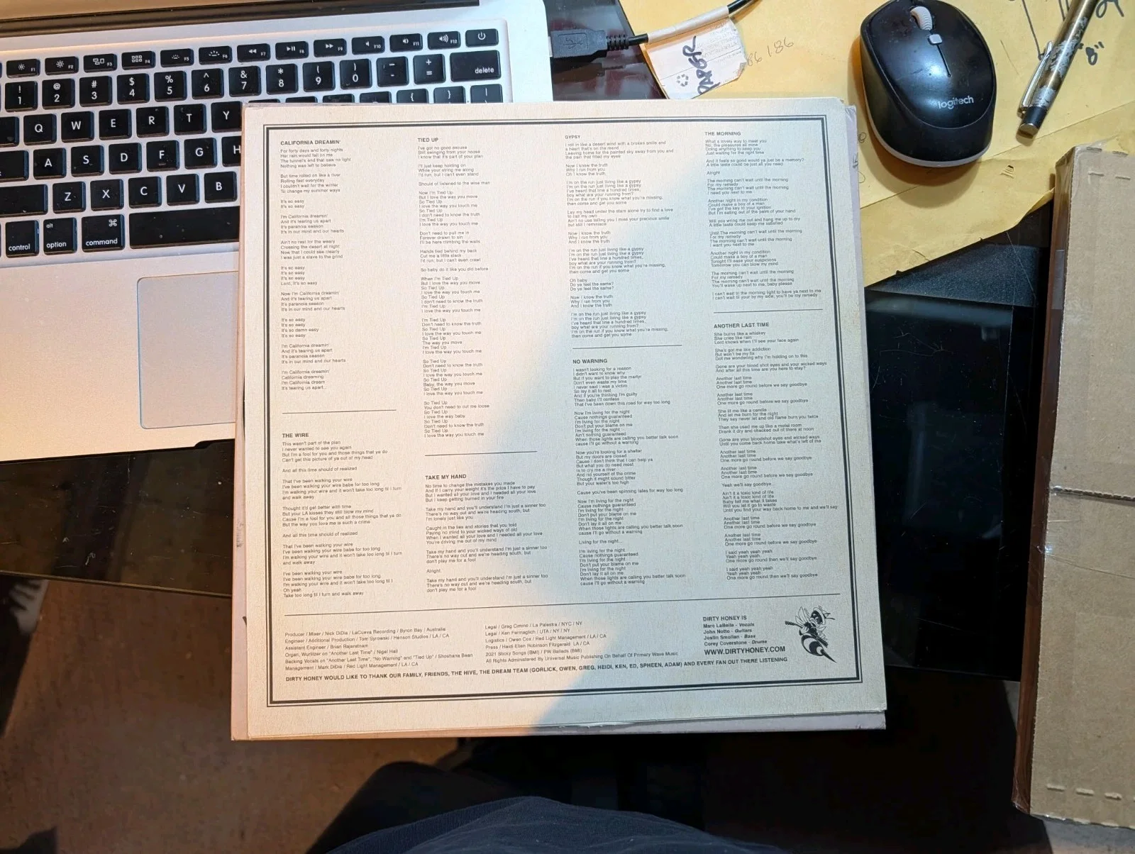 ‘Dirty Honey’ Rock Band Signed Vinyl Tour Edition Rare, image 5