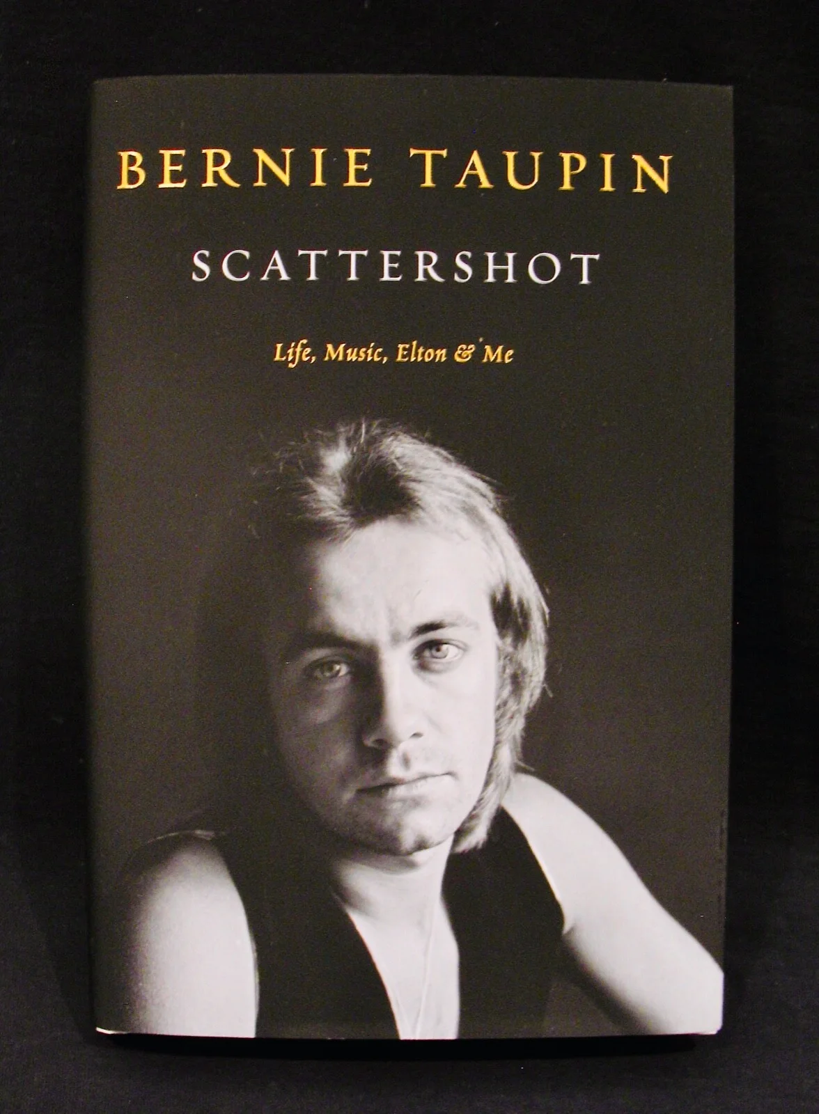 BERNIE TAUPIN Autographed Book w/COA "SCATTERSHOT LIFE MUSIC ELTON AND ME"~Mint, изображение 2