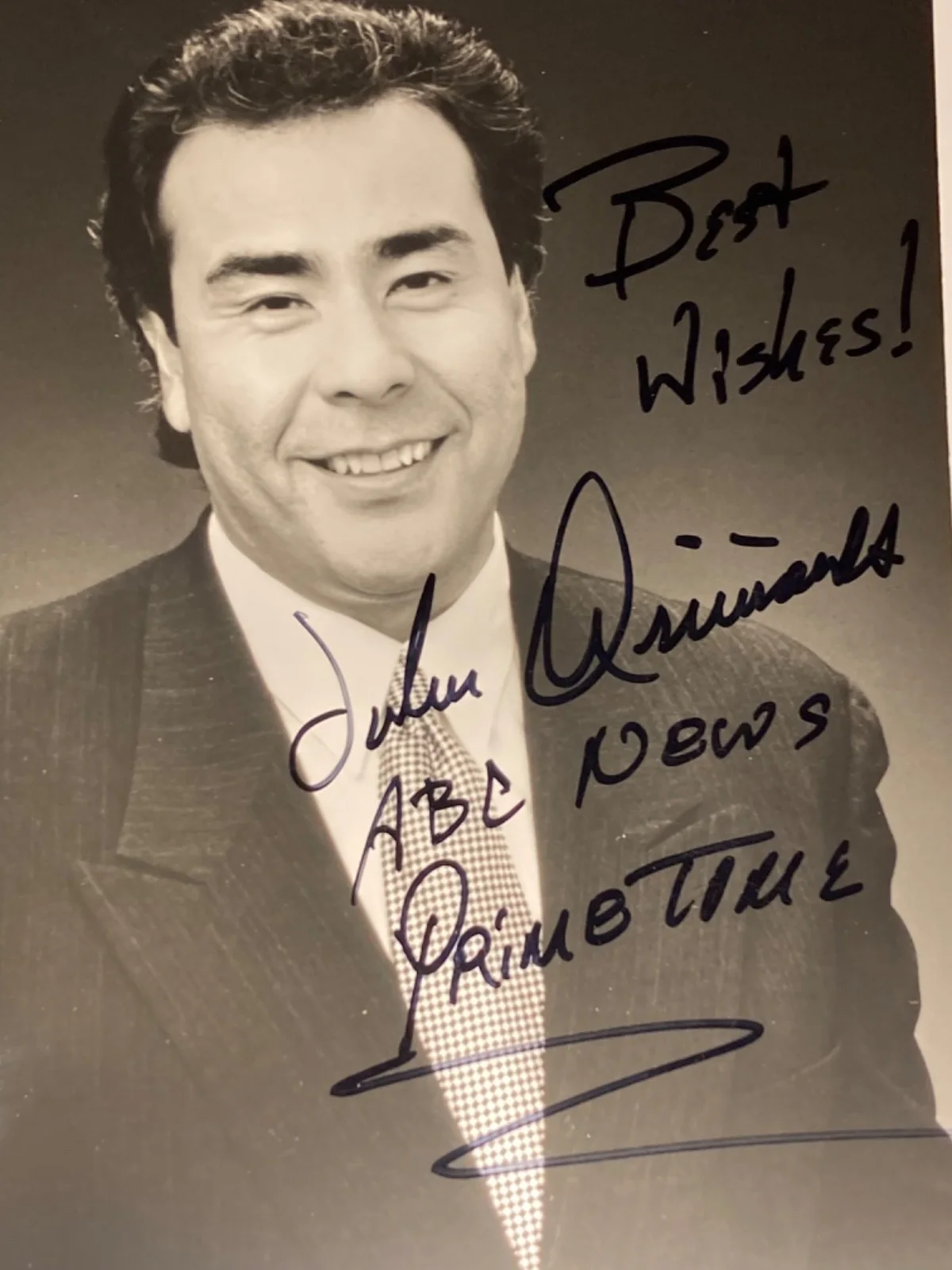 Hand SIGNED John Quinones 7x9 ABC News Press Photo (1997) Primetime Corresponden, image 3