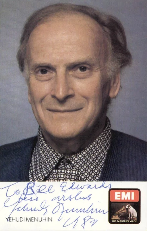 Yehudi Menuhin — YEHUDI MENUHIN - AUTOGRAPHED INSCRIBED PHOTOGRAPH CIRCA 1980
