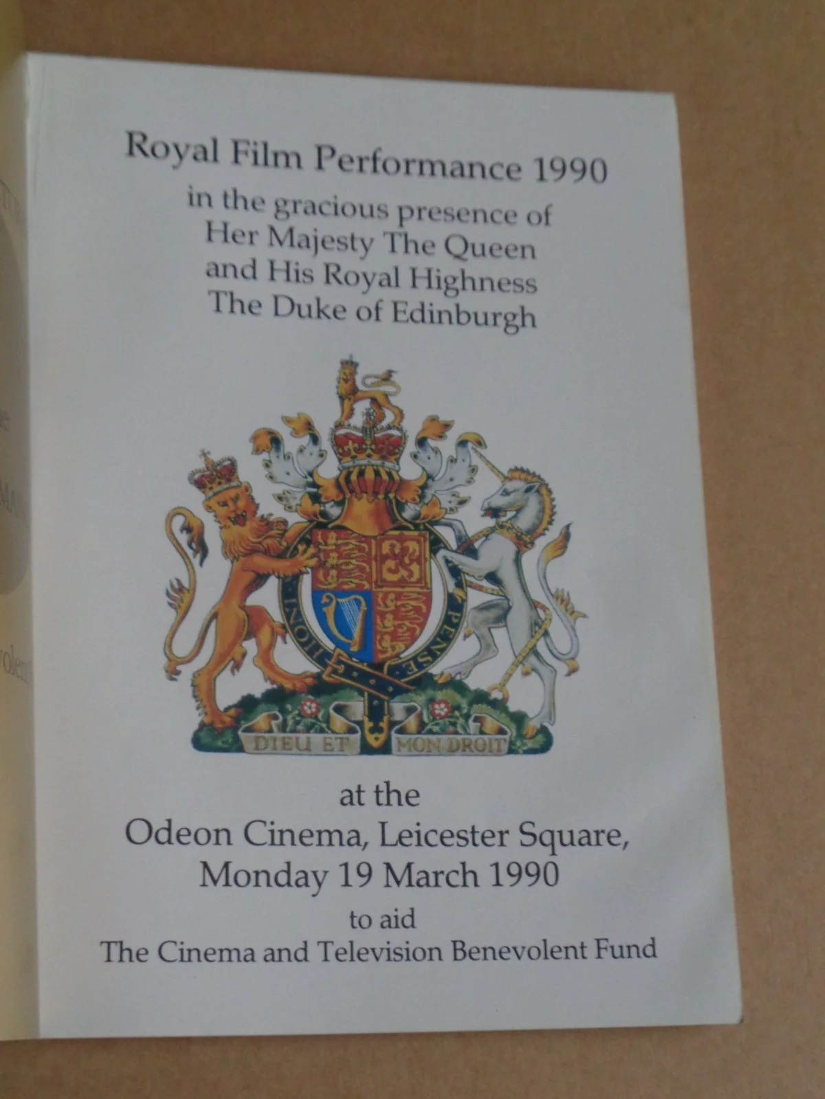 Richard Dreyfuss/Holly Hunter - Always - 1990 Royal Film Performance Brochure, изображение 2