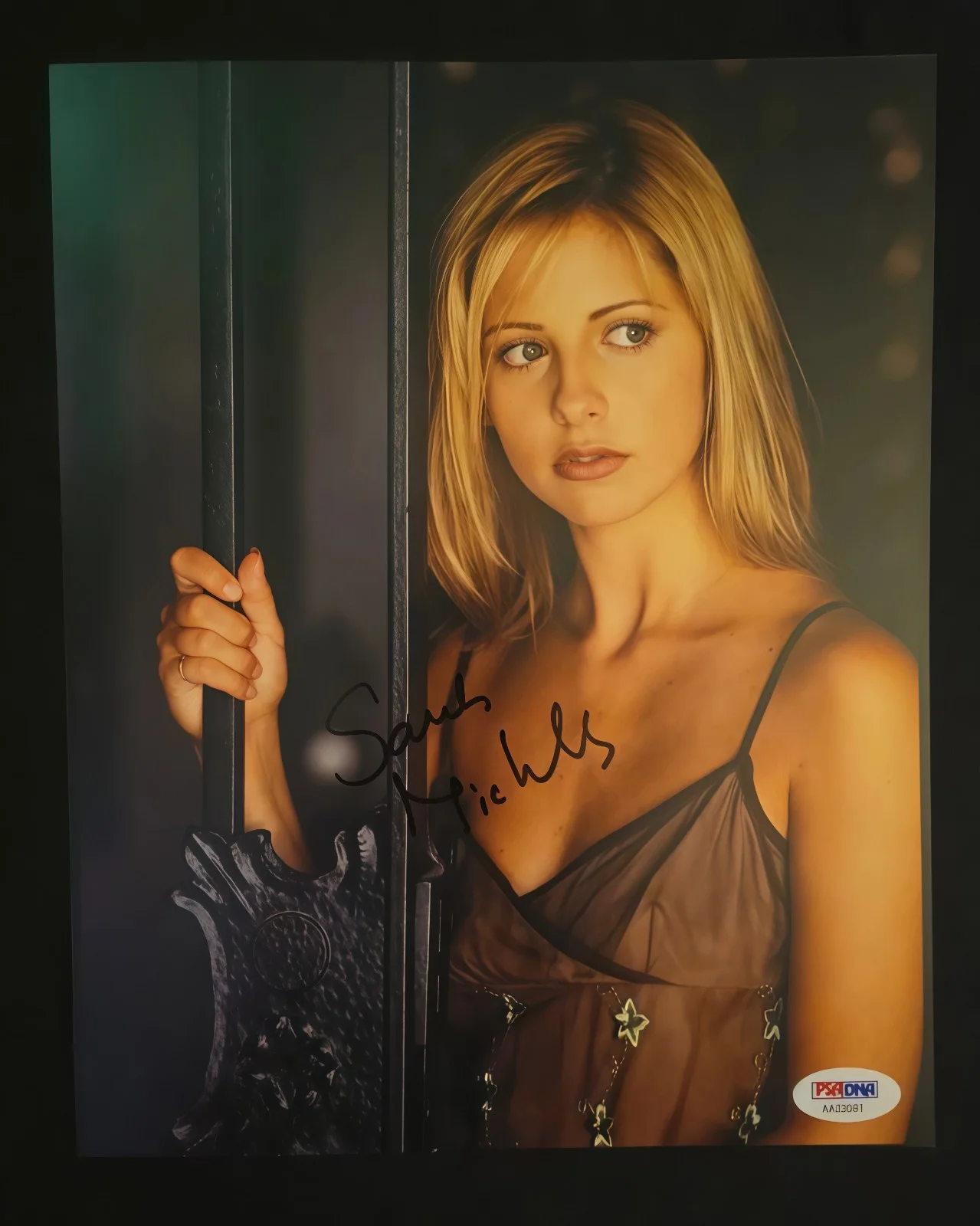Sarah Michelle Gellar — Sarah Michelle Gellar Signed Autographed 8x10 Photo Beckett BAS, изображение 3