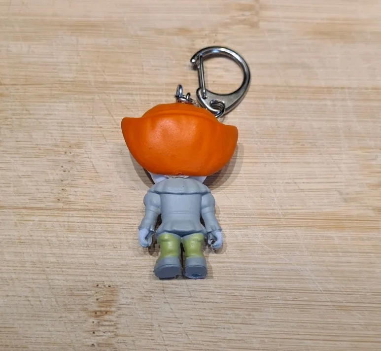 IT HORROR MOVIE PENNYWISE CLOWN MINIFIGURE KEYCHAIN KEYRING HANGING DECORATION, изображение 2
