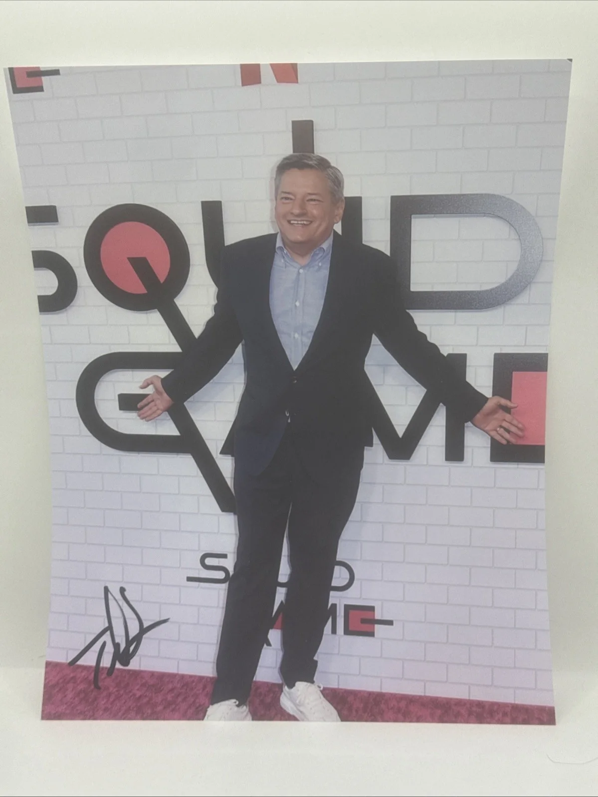 Ted Sarandos — TED SARANDOS SIGNED 8X10 PHOTO NETFLIX CEO EXECUTIVE AUTOGRAPH Authentic
