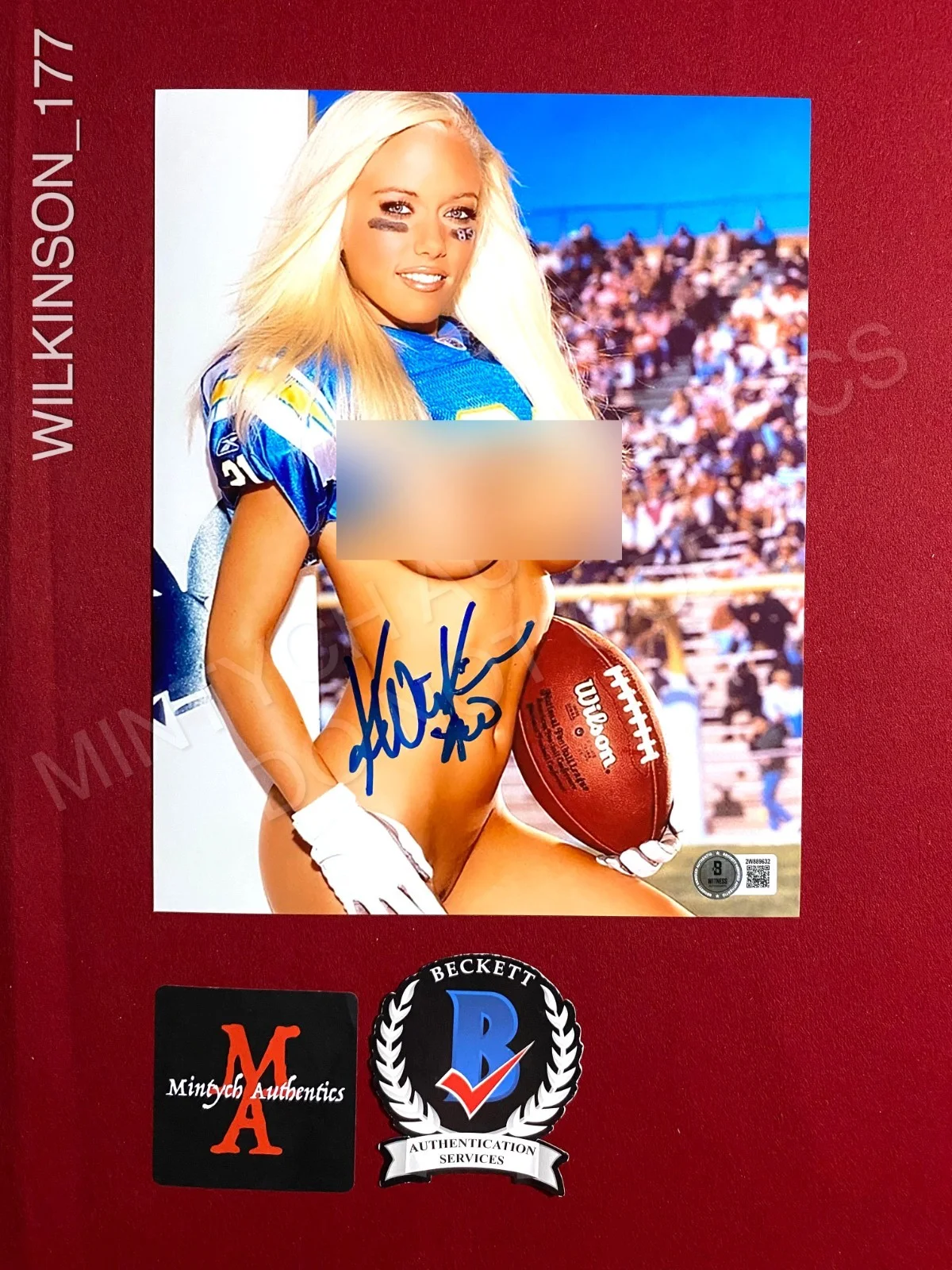 Kendra Wilkinson — Kendra Wilkinson autographed signed 8x10 photo Playboy Beckett COA