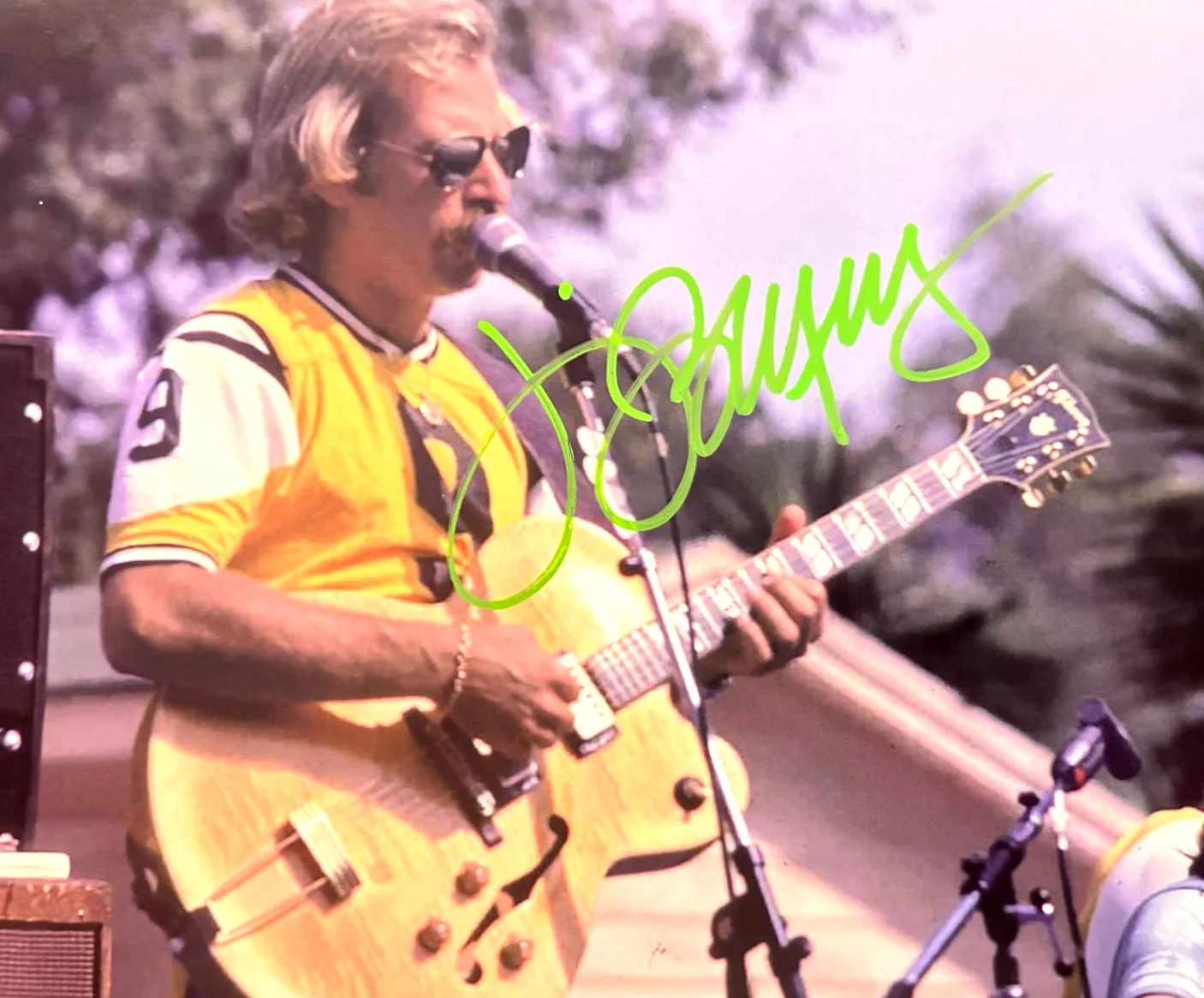 JIMMY BUFFETT Hand Signed 8x10" Autograph Original Authentic Signature w/COA, image 4