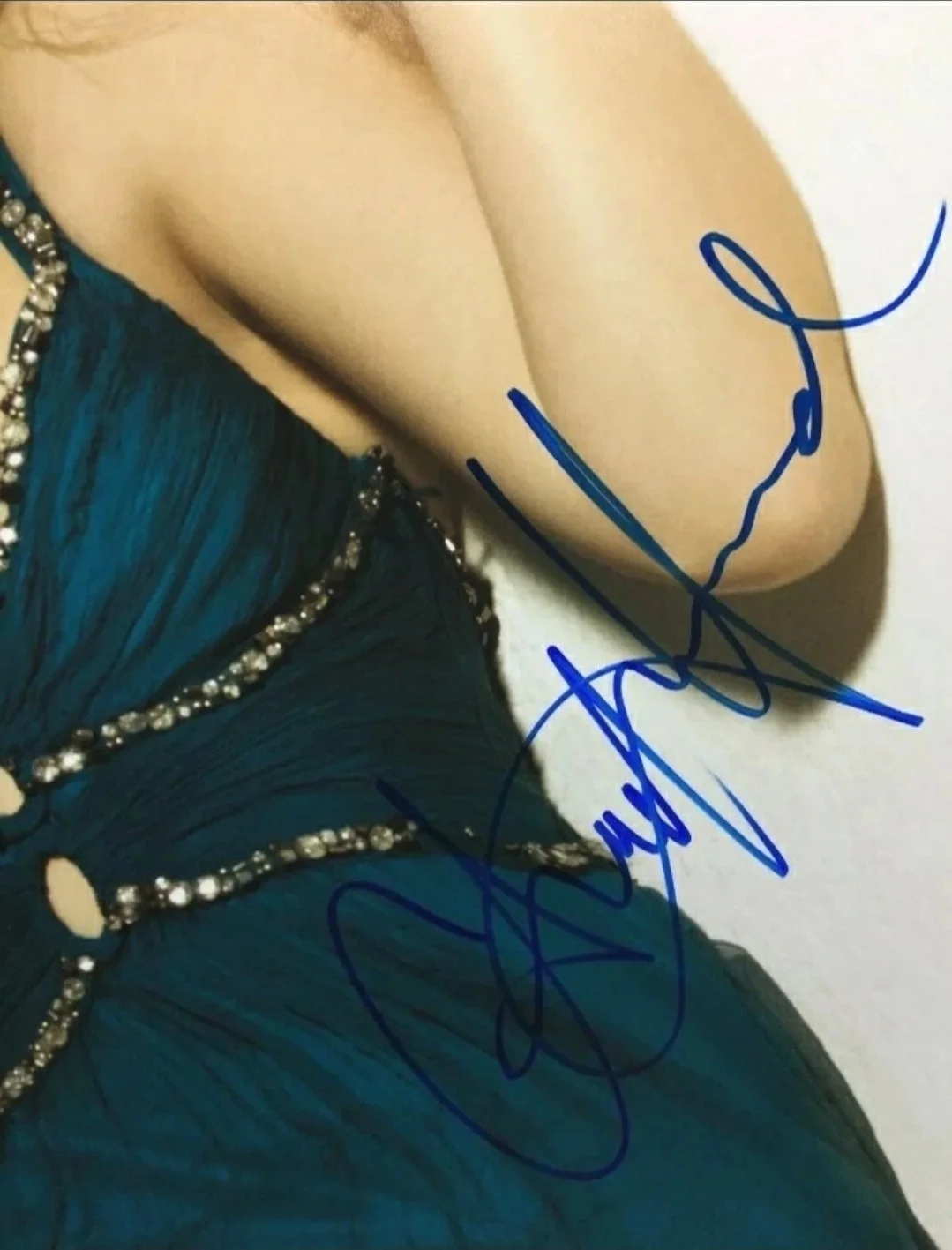 Amber Heard — Amber Heard Autographed 16x20 Photo PSA/DNA Authenticated Aquaman Original, изображение 3