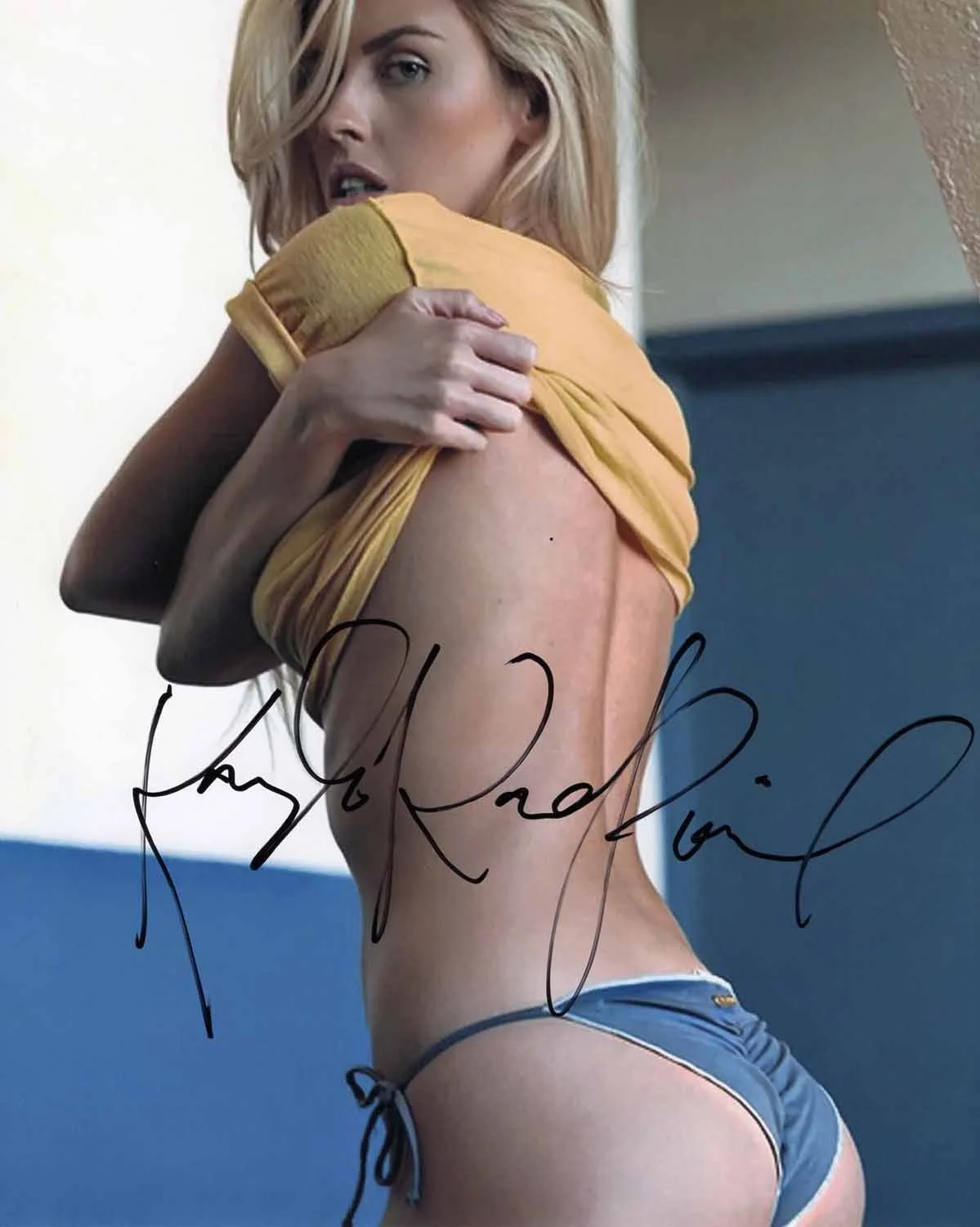 Kayla Rae Reid — Playboy Model Kayla Rae Reid Signed 8x10 Photo COA Proof Photo 3