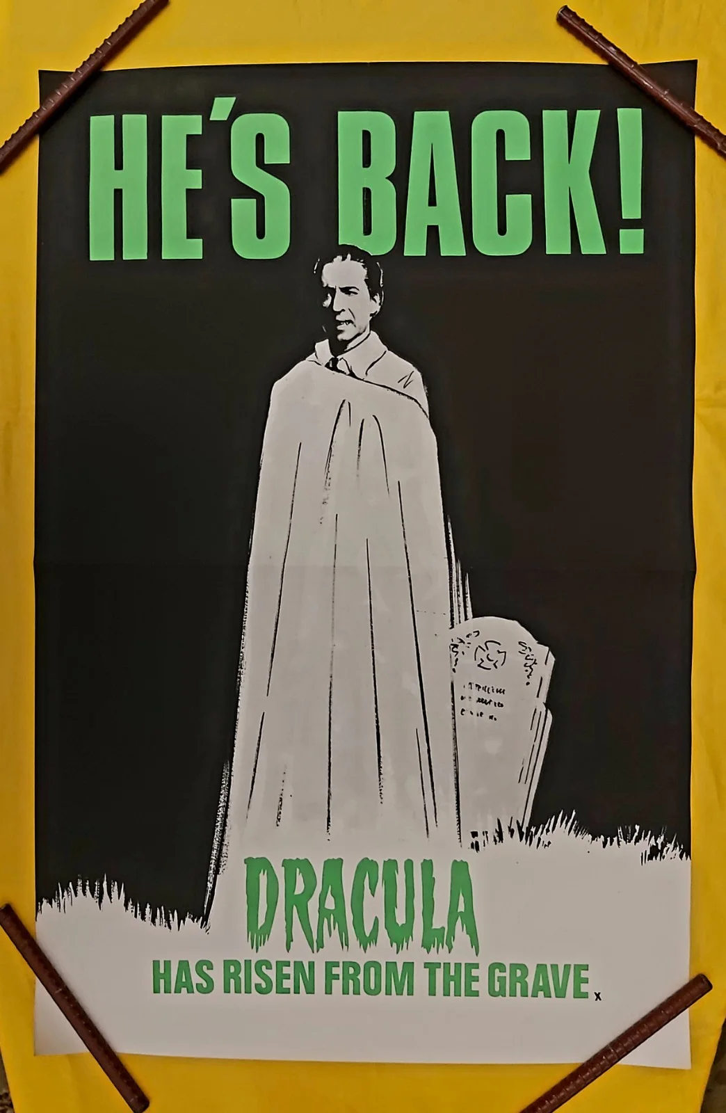 DRACULA HAS RISEN FROM THE GRAVE x 3 ORIGINAL DOUBLE CROWN POSTERS 20 X 30 '', image 2