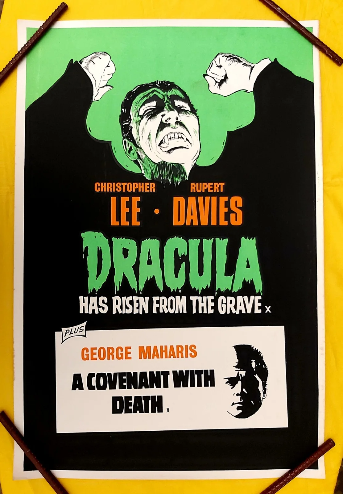 DRACULA HAS RISEN FROM THE GRAVE x 3 ORIGINAL DOUBLE CROWN POSTERS 20 X 30 '', image 3