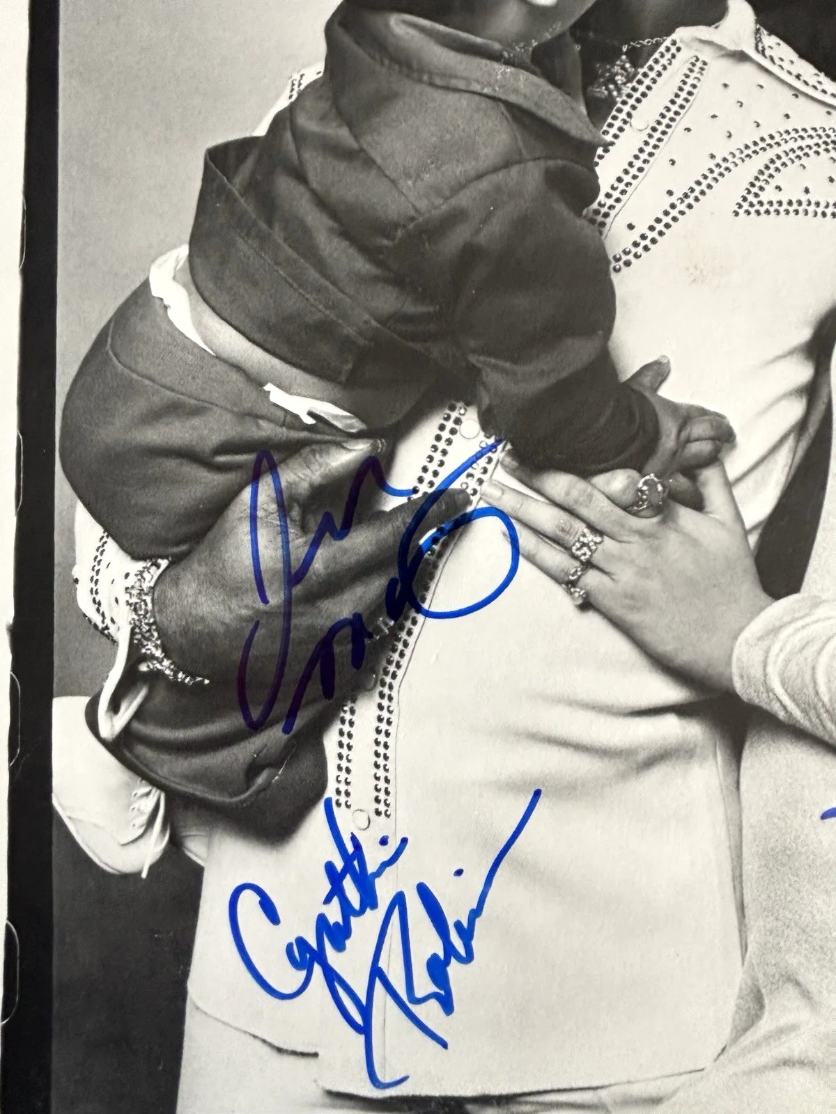 SLY AND THE FAMILY STONE Signed SMALL Vinyl RECORD JSA COA By 4 ROBINSON Martini, image 3
