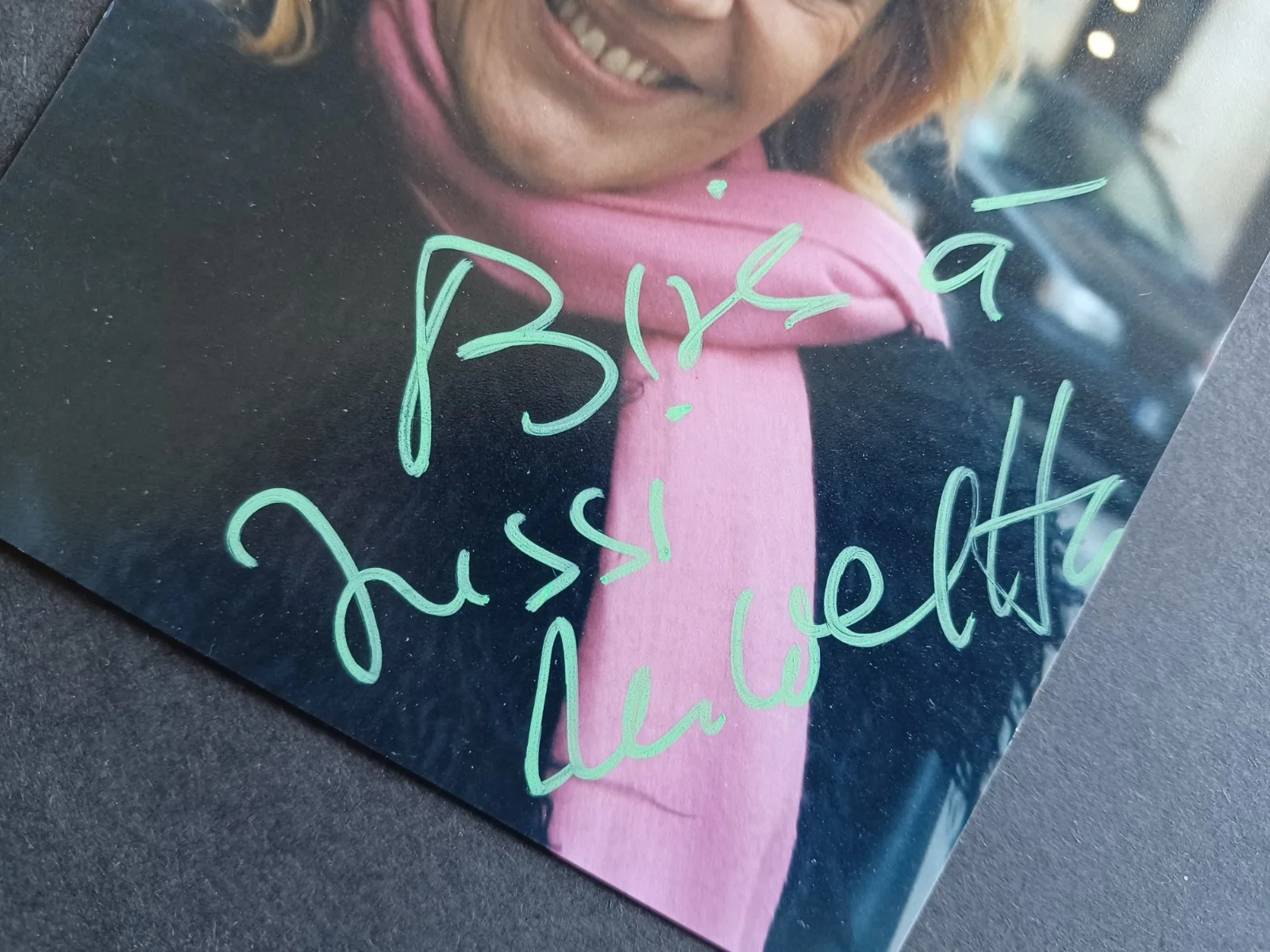 Nicoletta Signed 4x6 Photo - French Pop Singer, изображение 2