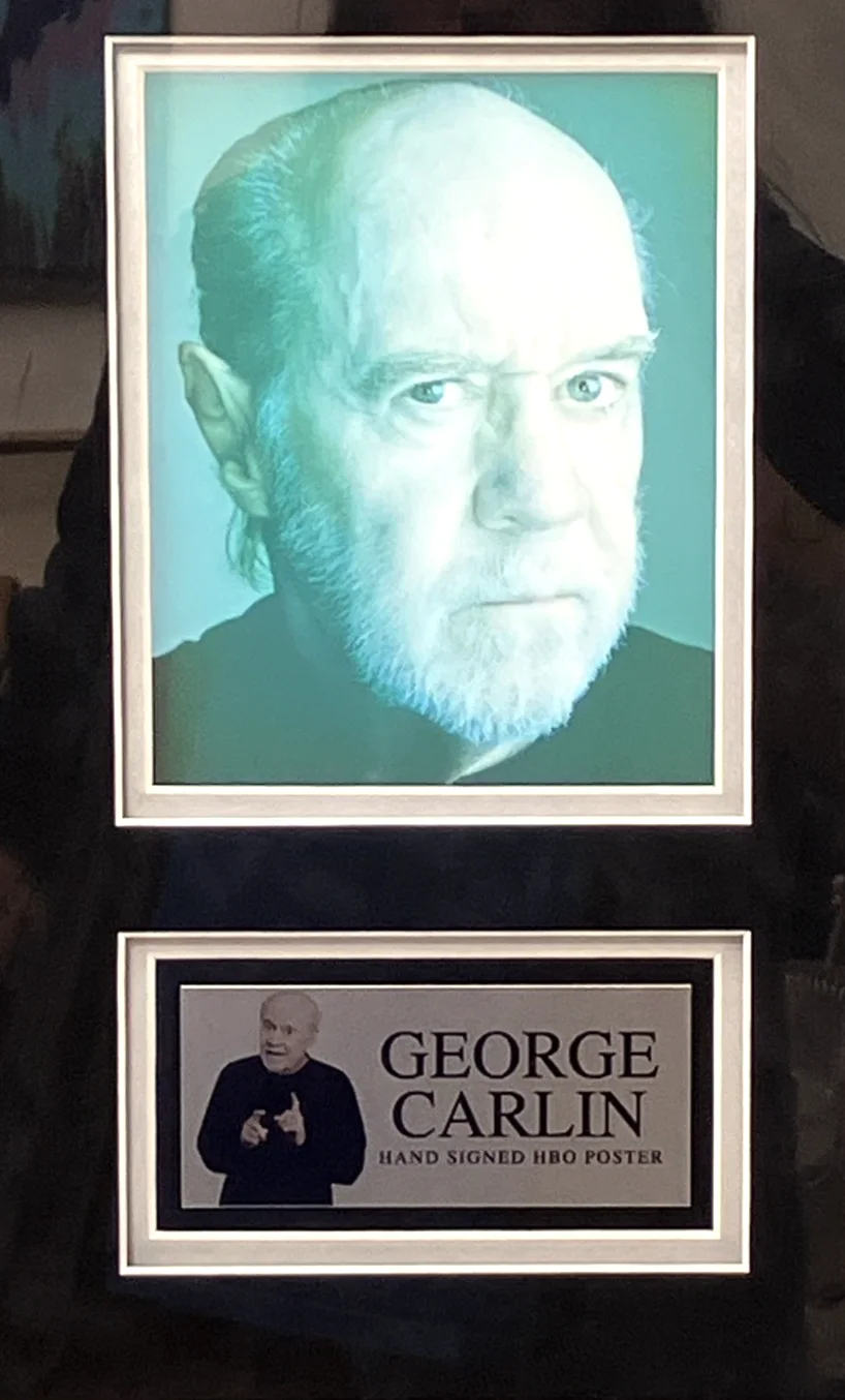 George Carlin — George Carlin Signed HBO Back In Town Poster Framed w/ COA Caesars Palace, изображение 3