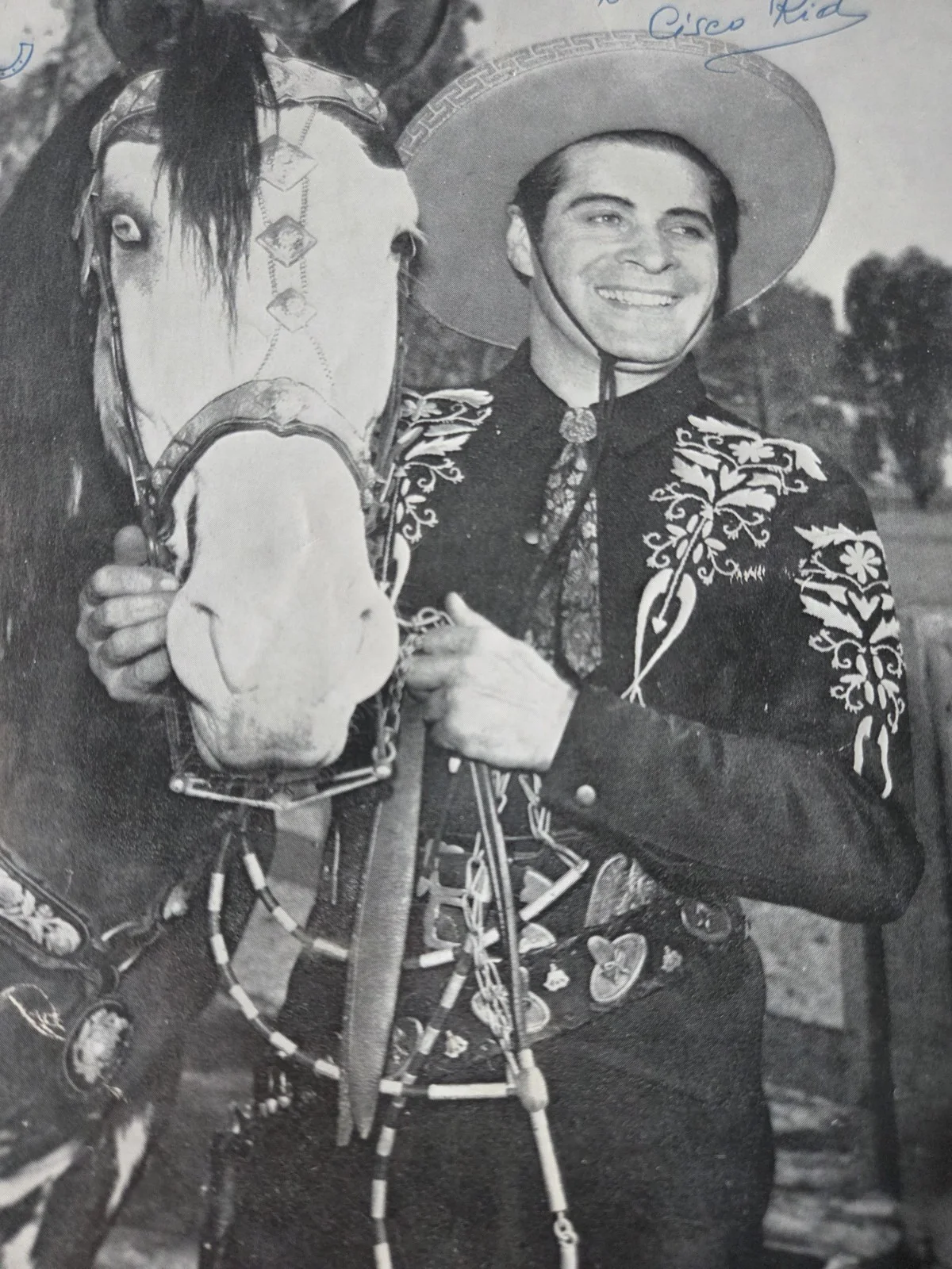 The Cisco Kid — The Cisco Kid & Diablo signed inscribed b/w 8 x 9 photo Vintage Western Cowboy, изображение 2