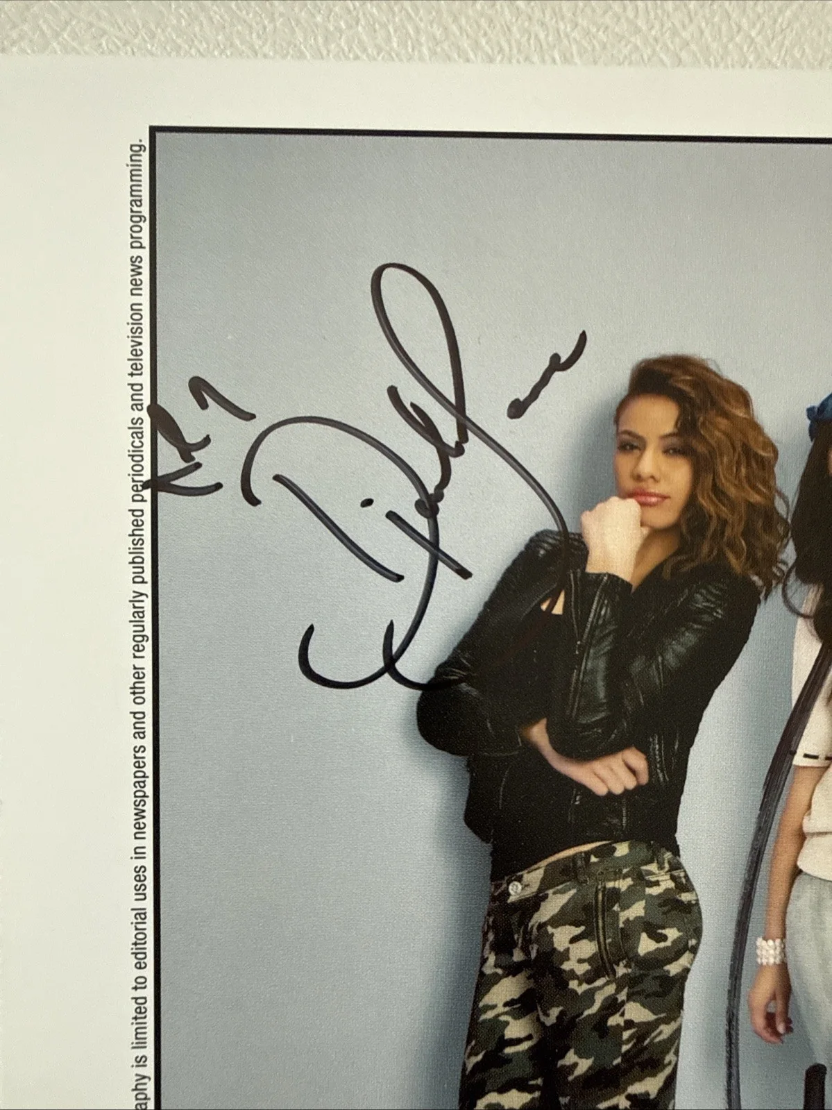 Fifth Harmony Signed by all 5 8x10 Photo Autograph Camila Cabello Normani, image 2