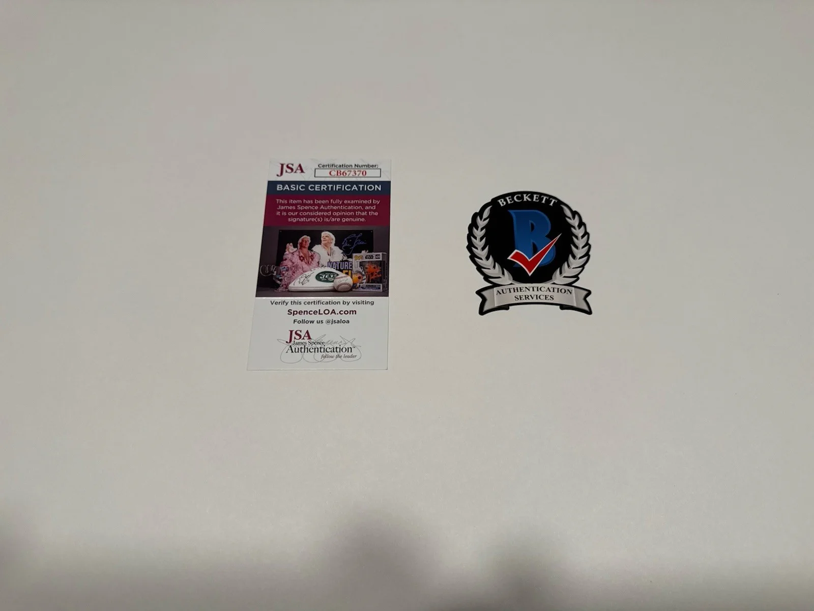 MICHAEL J FOX — Michael J Fox Christopher Lloyd Signed Back to the Future James Tolkan Photo +, image 4
