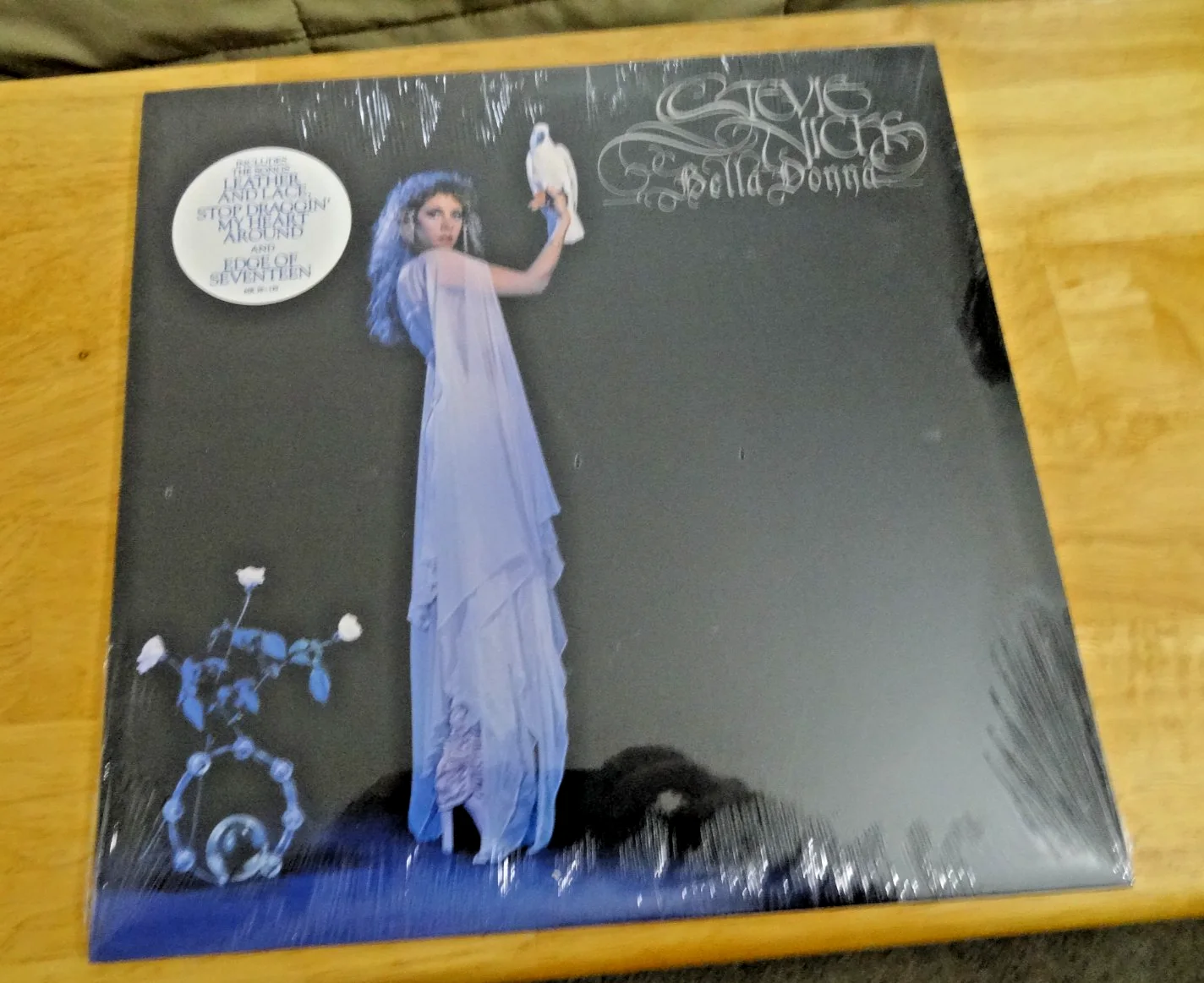 STEVIE NICKS Signed 8x10 Orig. Autograph w/COA + Bella Donna MR-38-139 Sealed, изображение 2