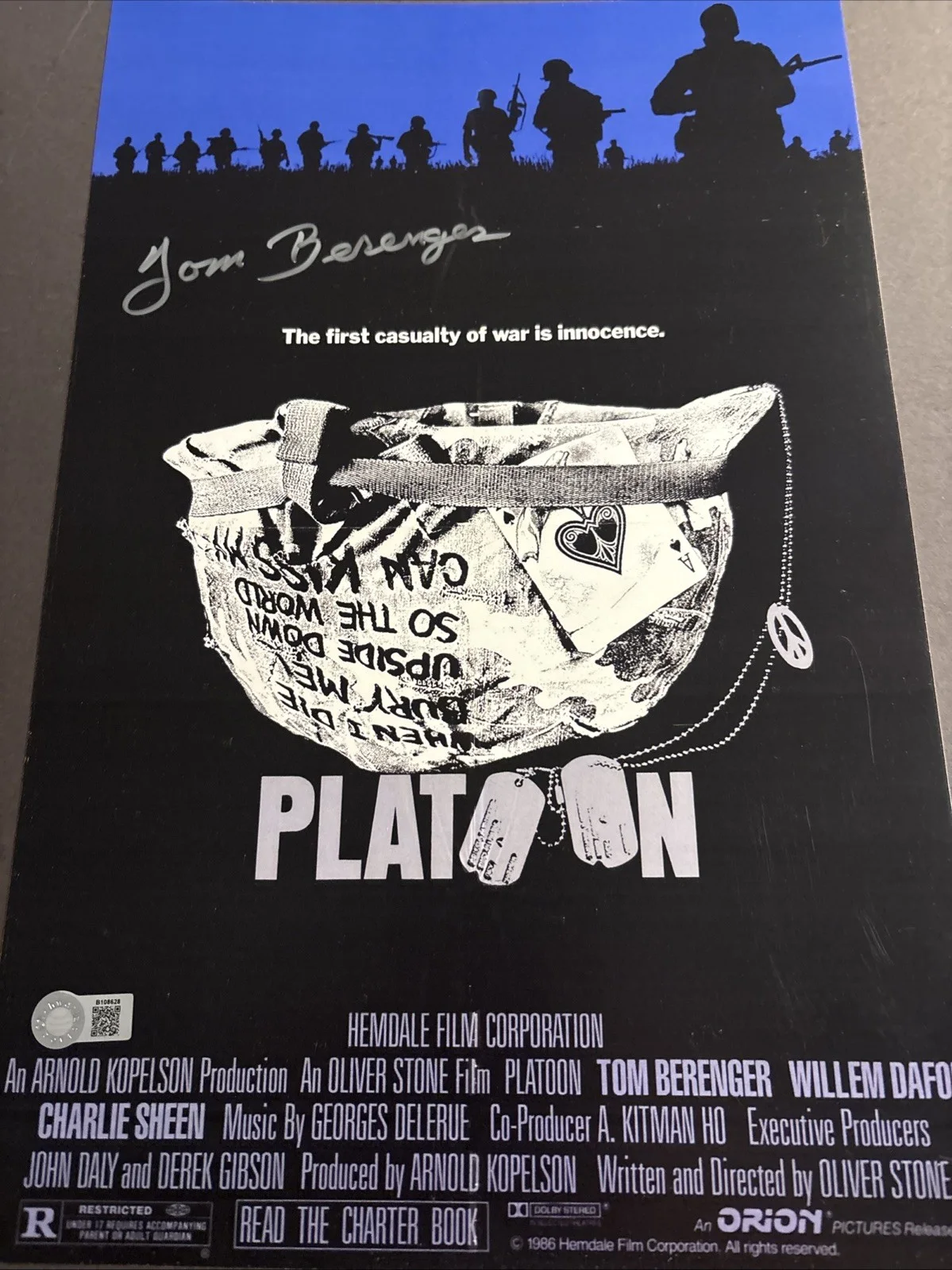 Tom Berenger — Tom Berenger Autographed Signed 11X17 Platoon Movie Poster -Schwartz Hologram, изображение 2