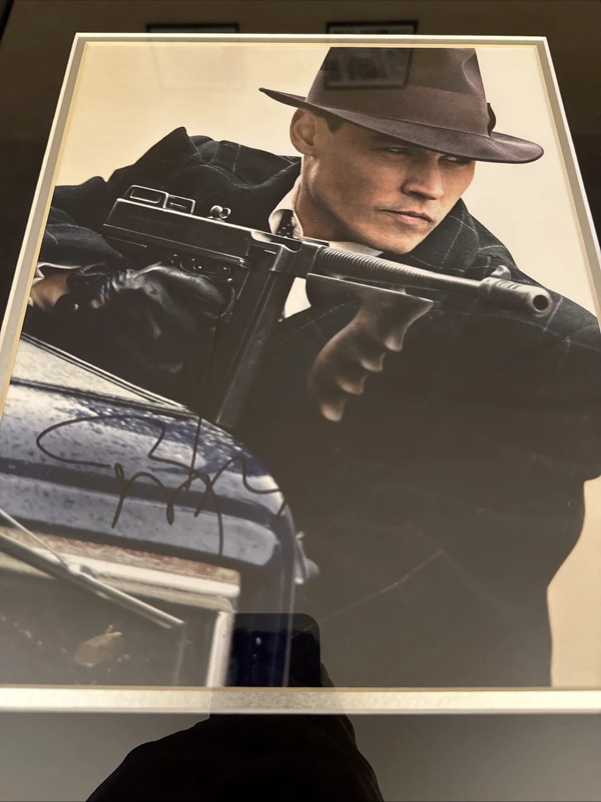 JOHNNY DEPP Signed 11x14 “Public Enemies” Photo Framed Matte PSA Letter COA, изображение 3