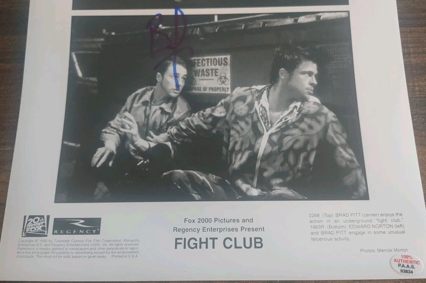Brad Pitt — Brad Pitt Hand Signed Photo Fight Club Promo 8x10 In- Person COA 100% Authentic, изображение 3