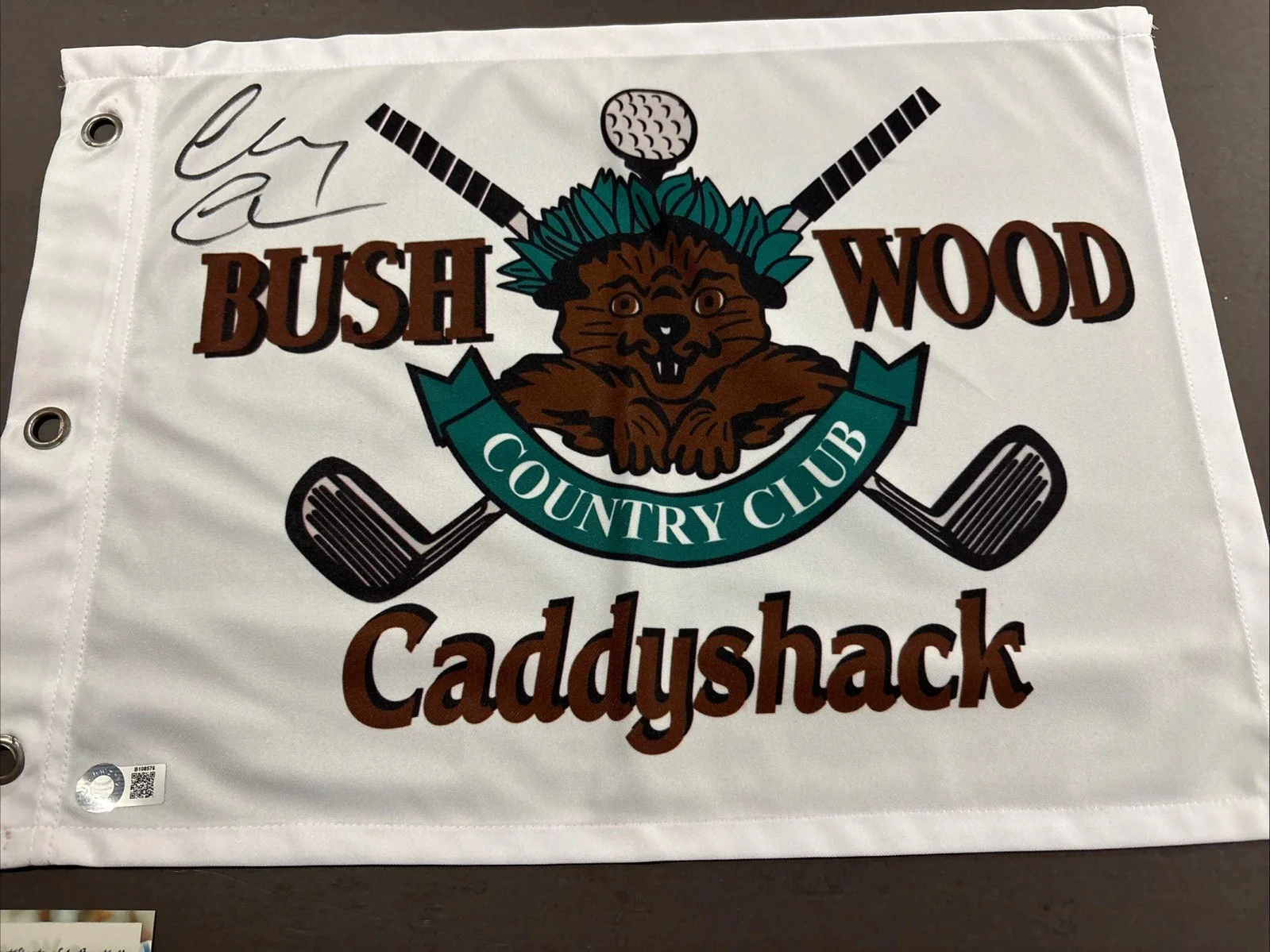 Chevy Chase — Chevy Chase Autographed Replica Bush Wood Golf Pin Flag -Caddyshack - Schwartz, изображение 2