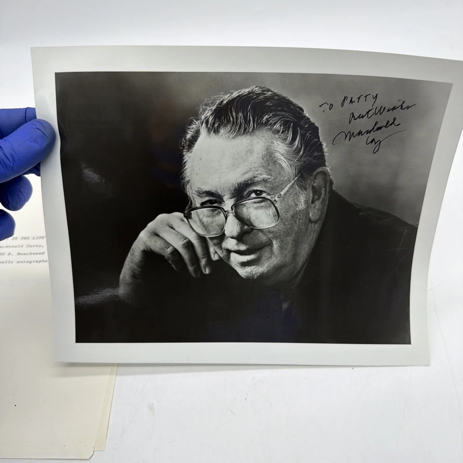 Macdonald Carey — MACDONALD CAREY Signed Autographed 8" x 10" PHOTO and LETTER A Day In The Life, изображение 2