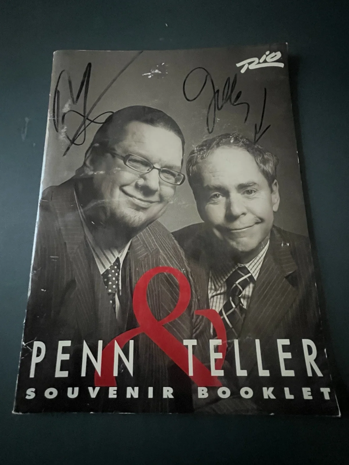 Penn Jillette and Teller — Penn & Teller Souvenir Booklet Signed with Articles Rio Las Vegas Good condition