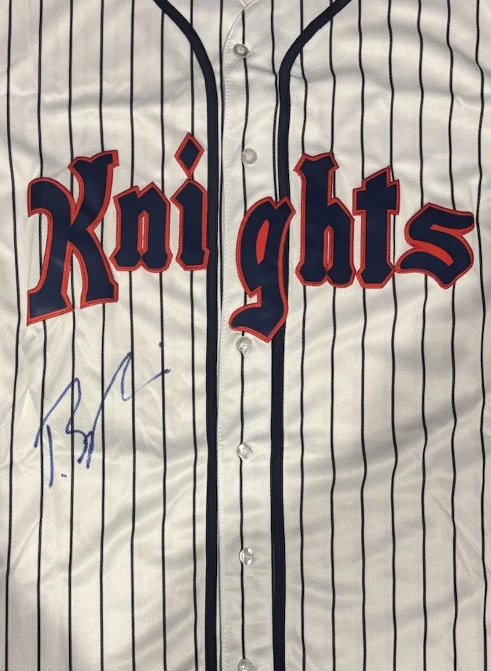 Barry Levinson THE NATURAL Roy Hobbs Knights Jersey Signed Autographed JSA, изображение 2